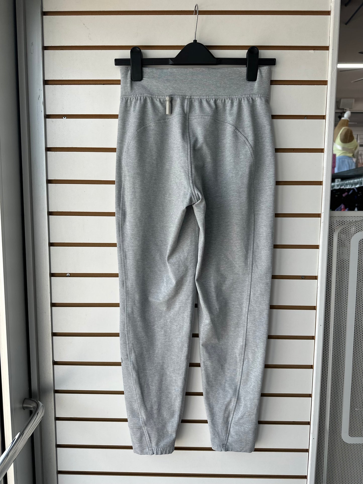 NWT Lululemon It’s Rulu Run HR Jogger Fleece sz 6 gray