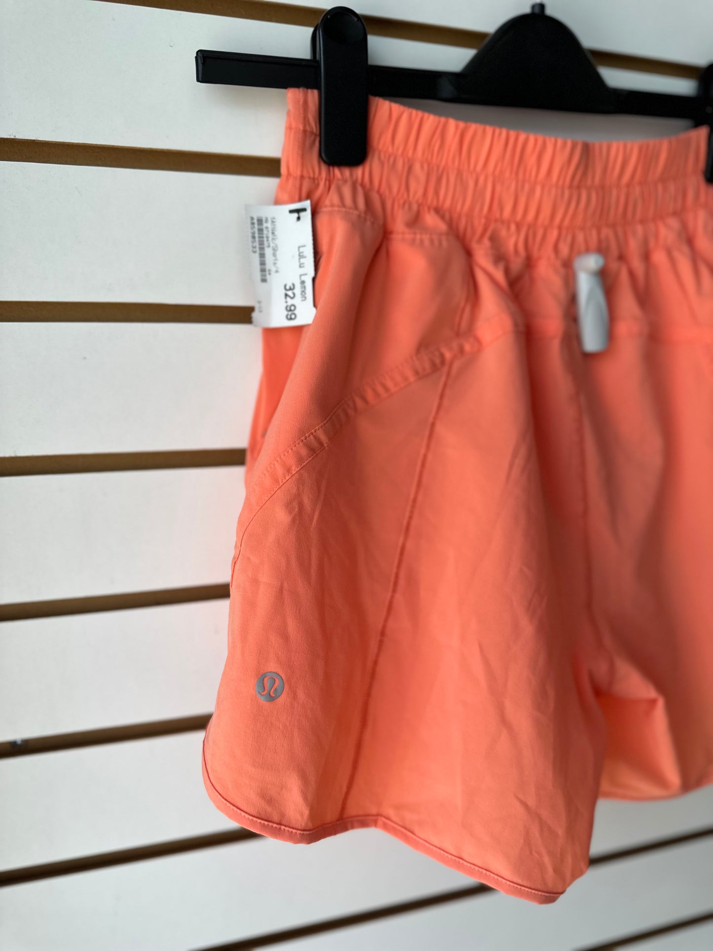 Lululemon track that shorts size 4
