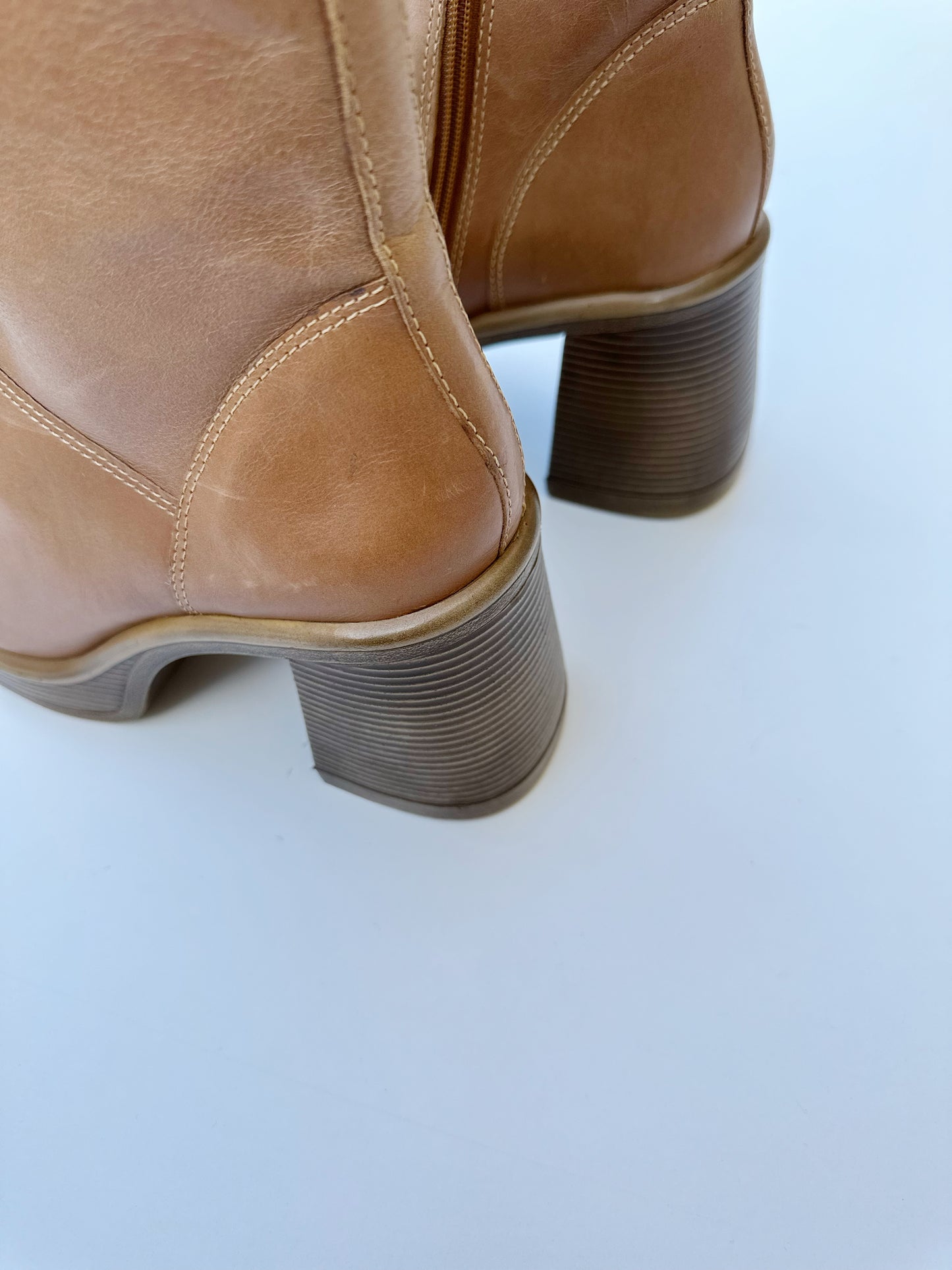 Steve Madden Fantsie brown leather booties (9.5)