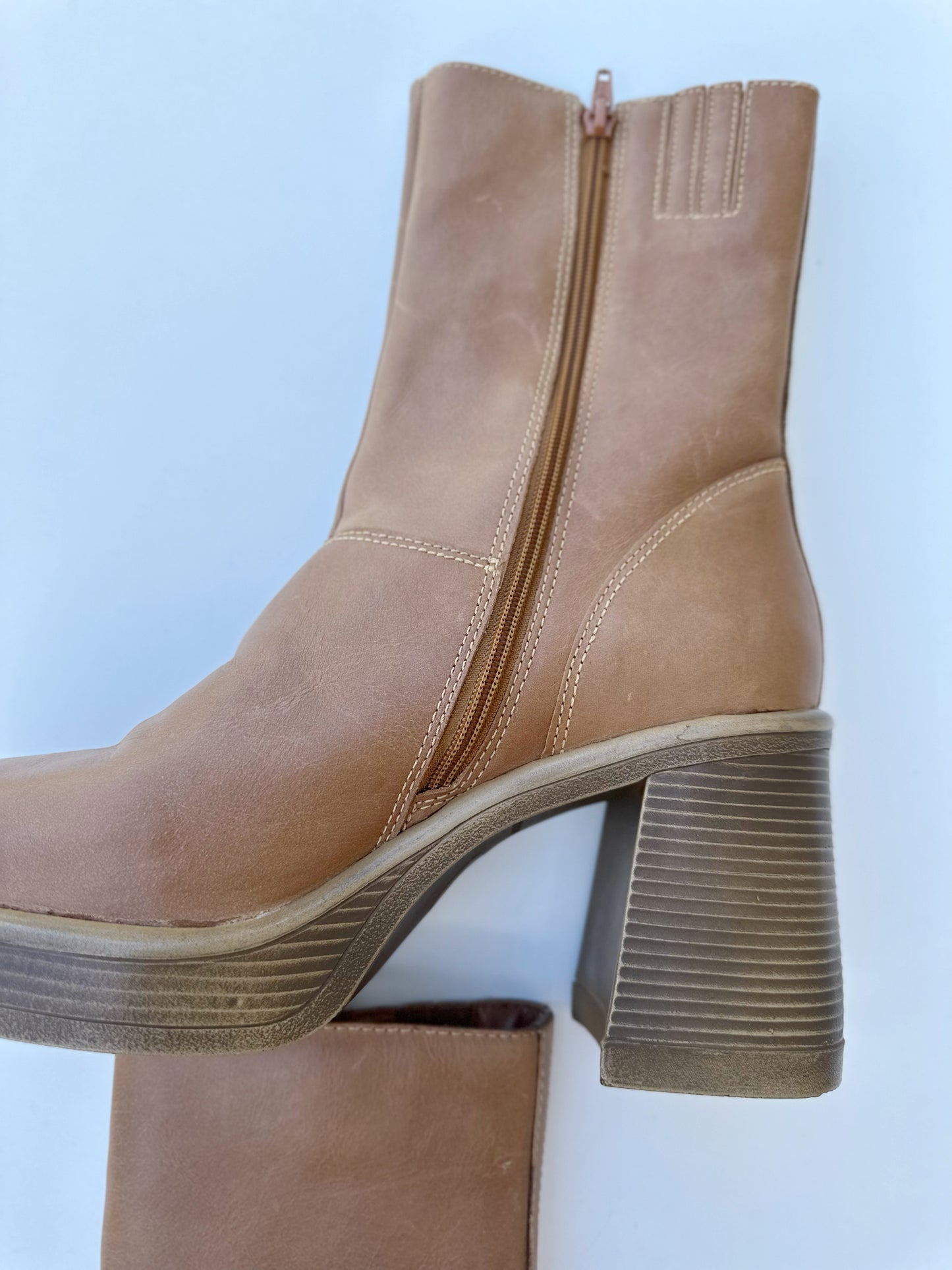 Steve Madden Fantsie brown leather booties (9.5)