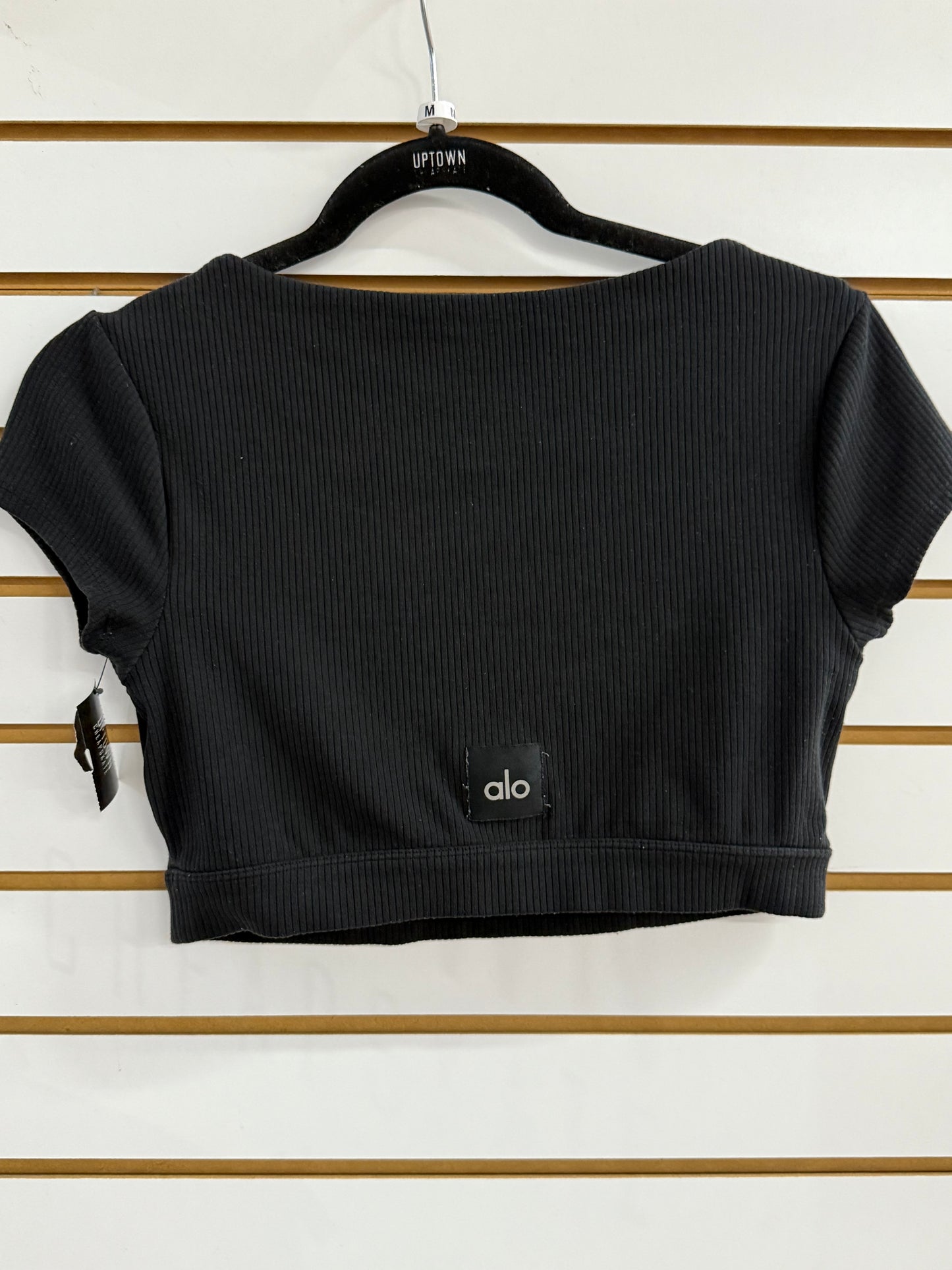 ALO Yoga black cropped tee size medium (shows light wear/pilling)