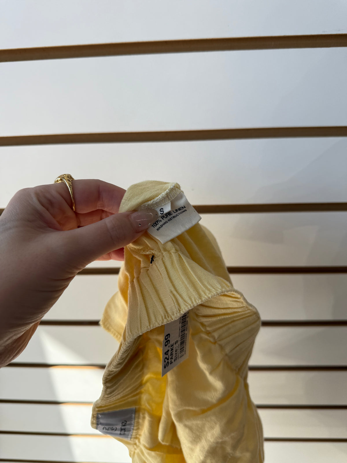 Parke yellow linen shorts size small (small flaw on back)