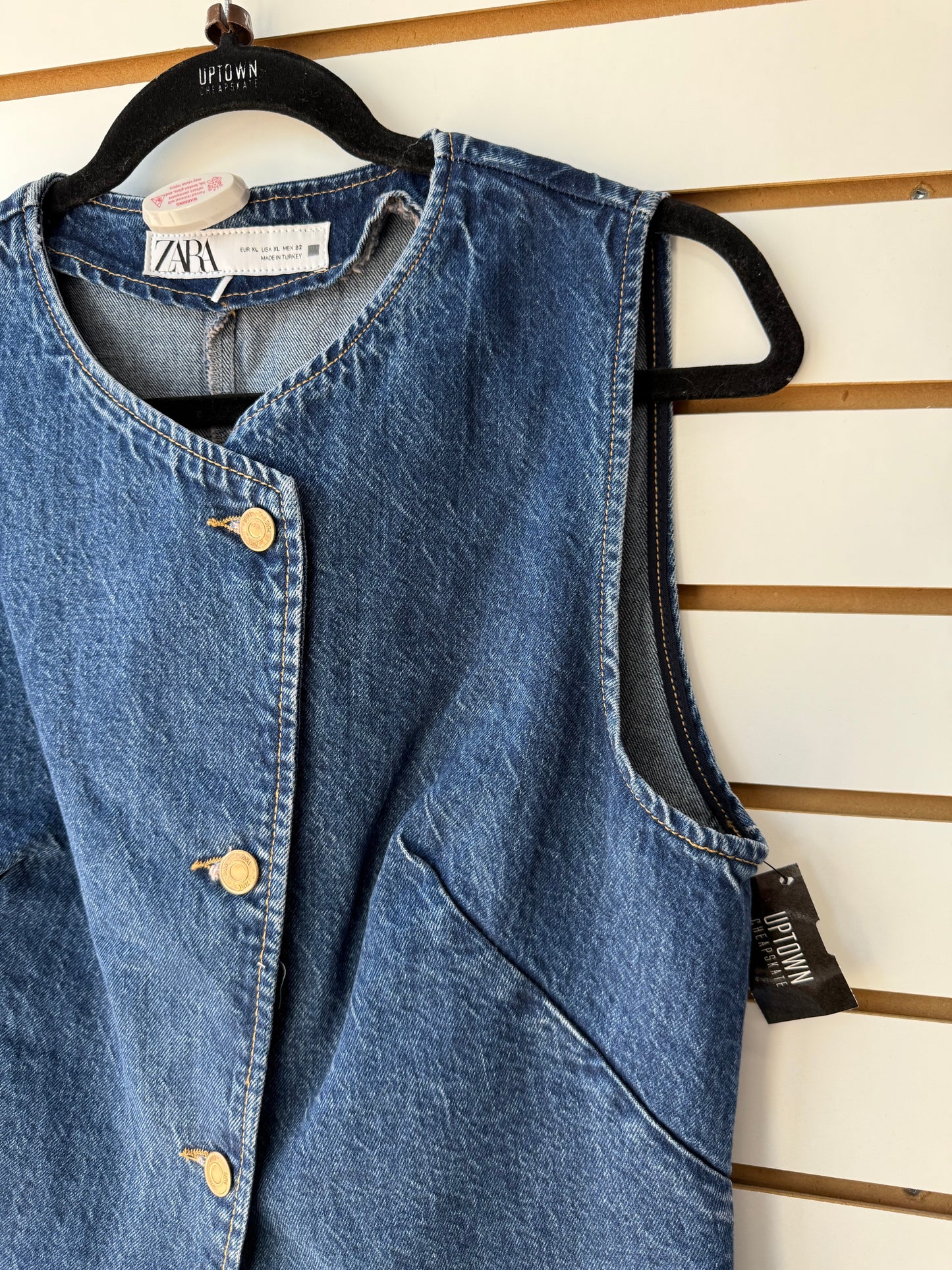 Zara denim button vest size XL