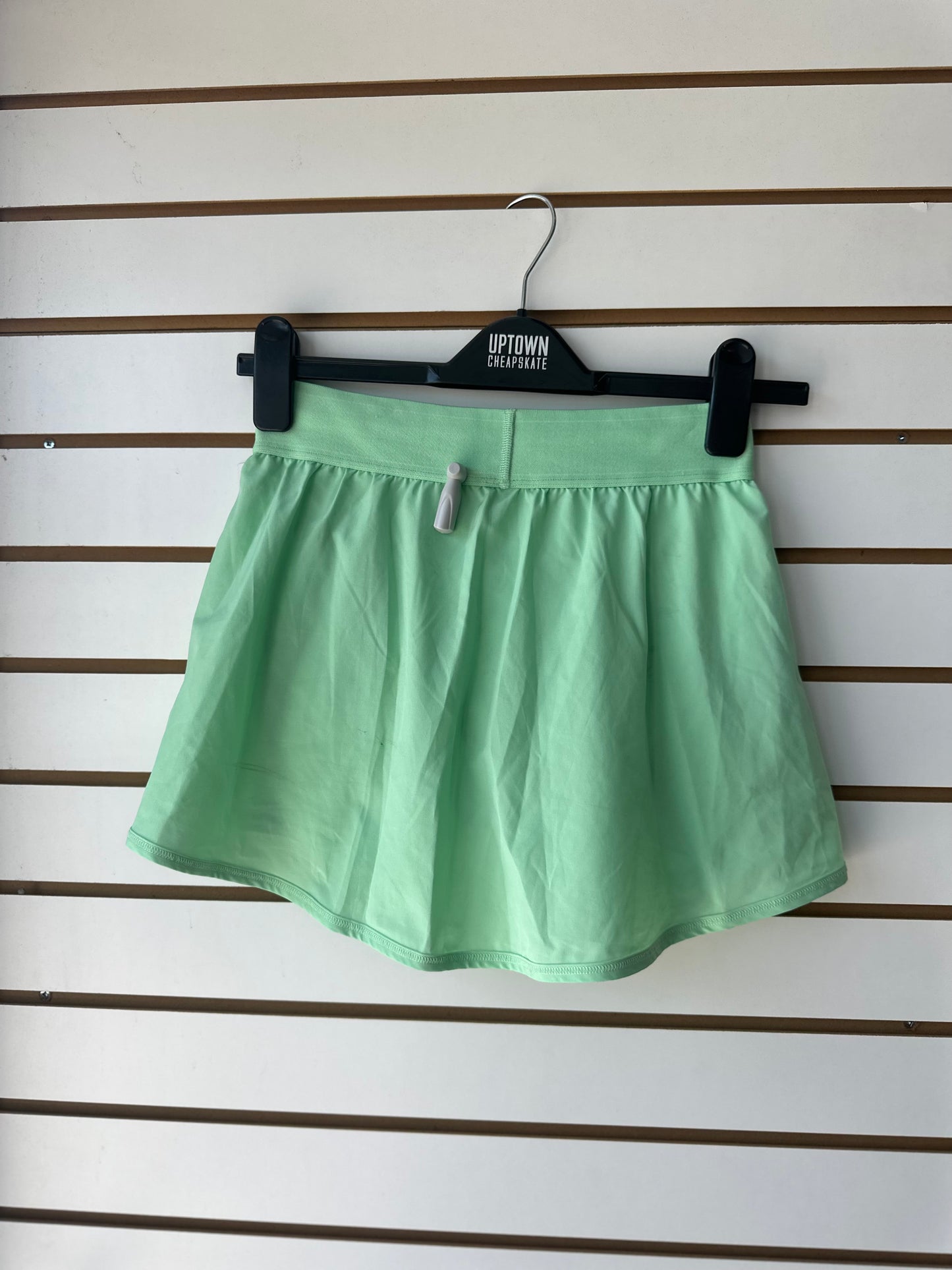 ALO Yoga Match Point green tennis skirt size XS (has flaws)
