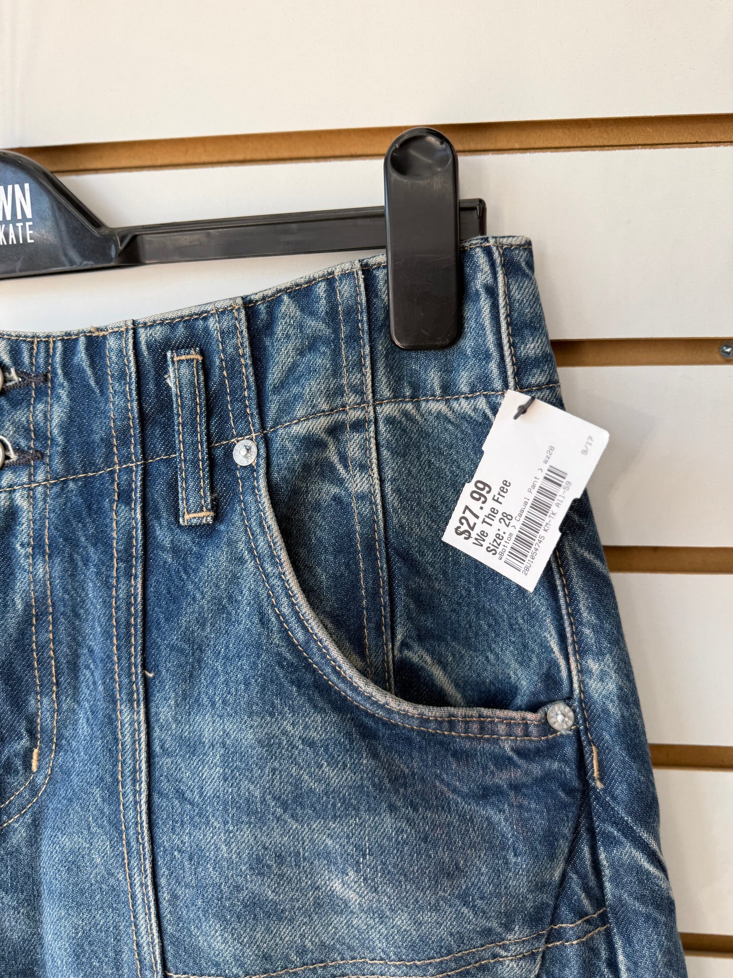 We the Free Barrel shorts size 28