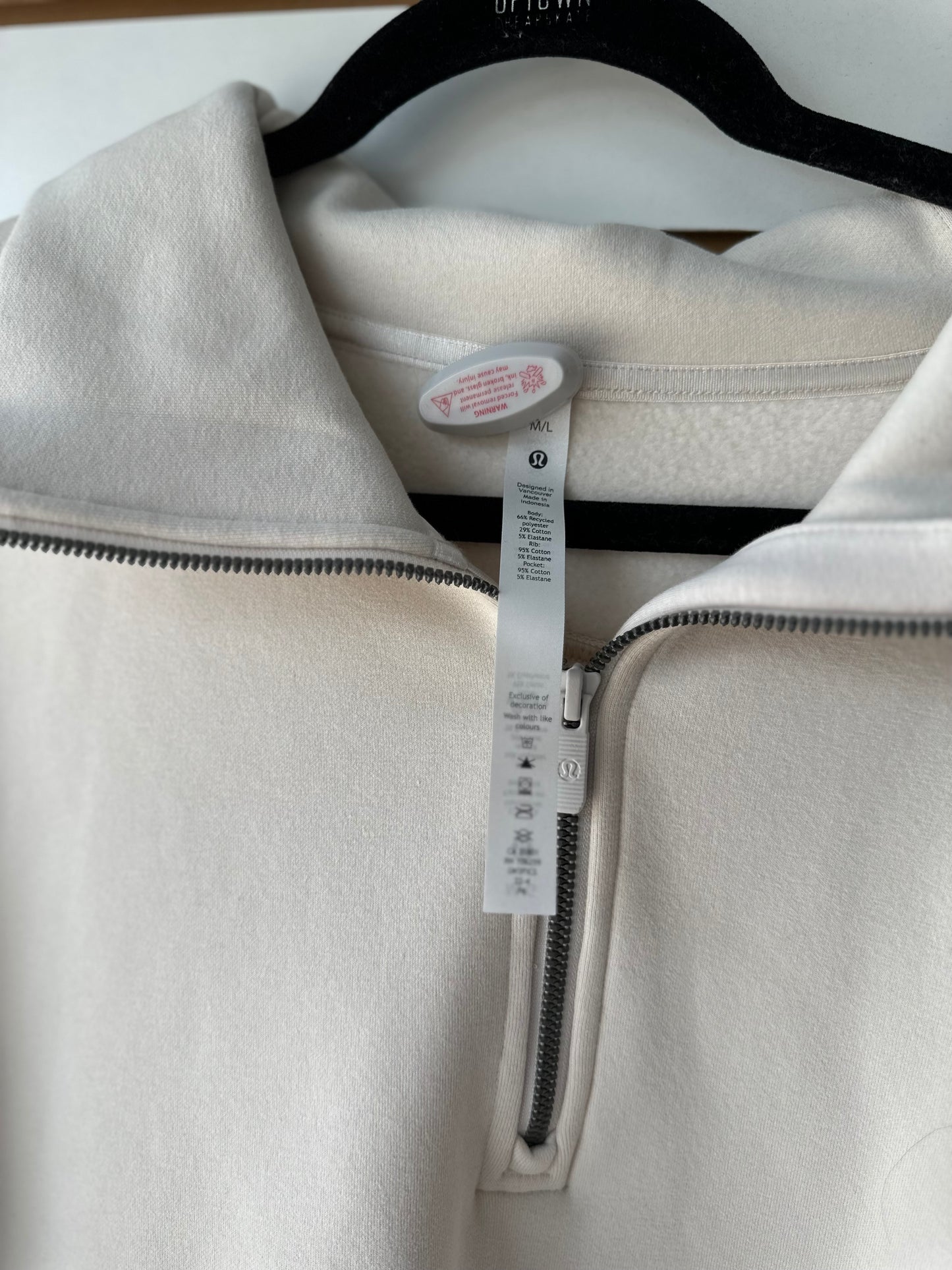 Lululemon cream half zip thick fleece sweatshirt size M/L