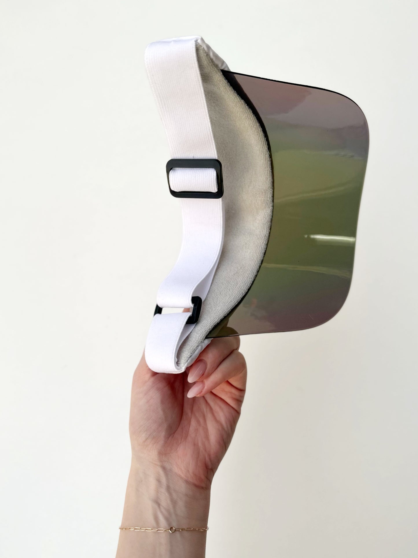ALO Yoga solar visor