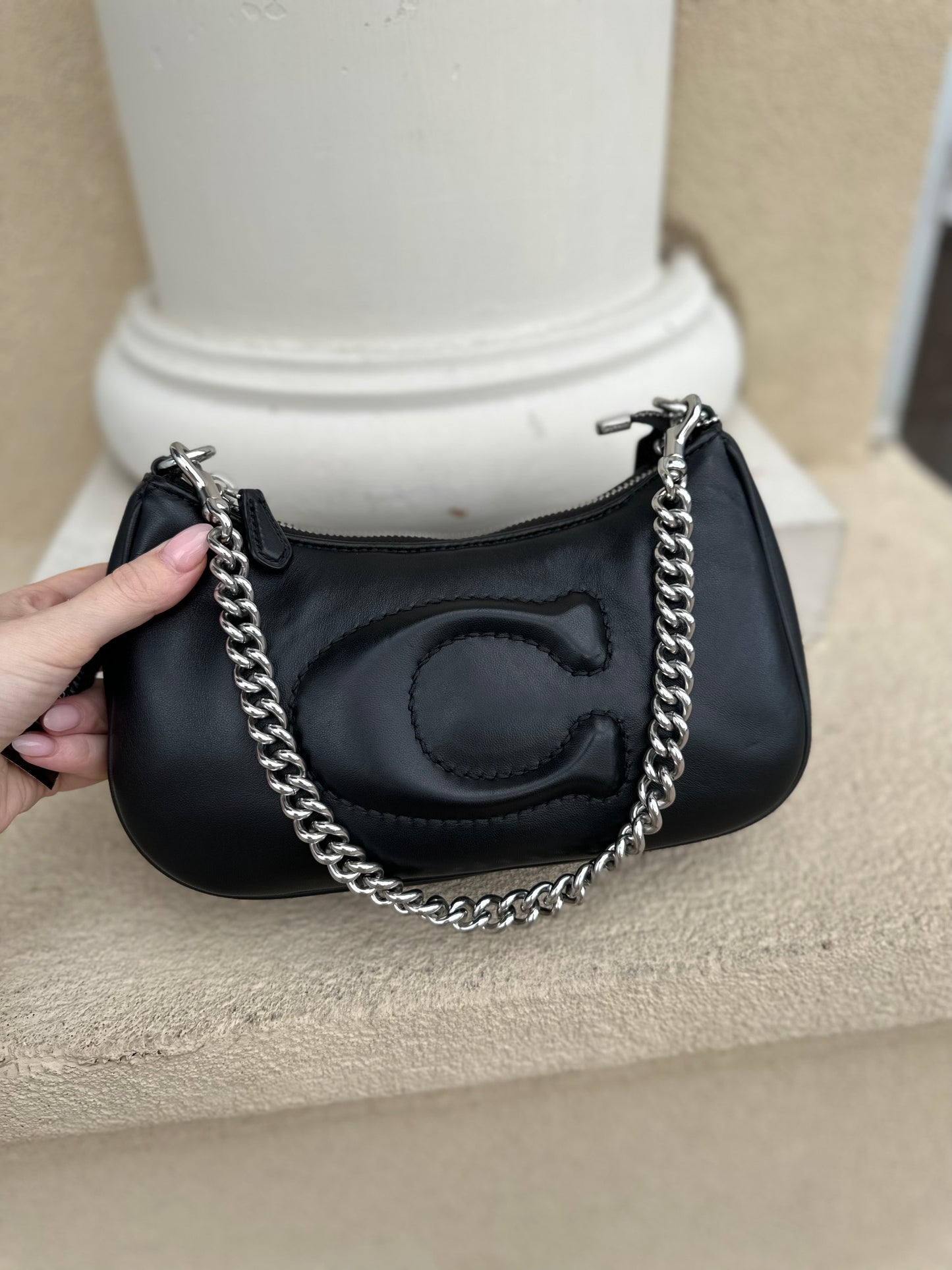 Coach black Teri shoulder chain bag with long strap small wear
