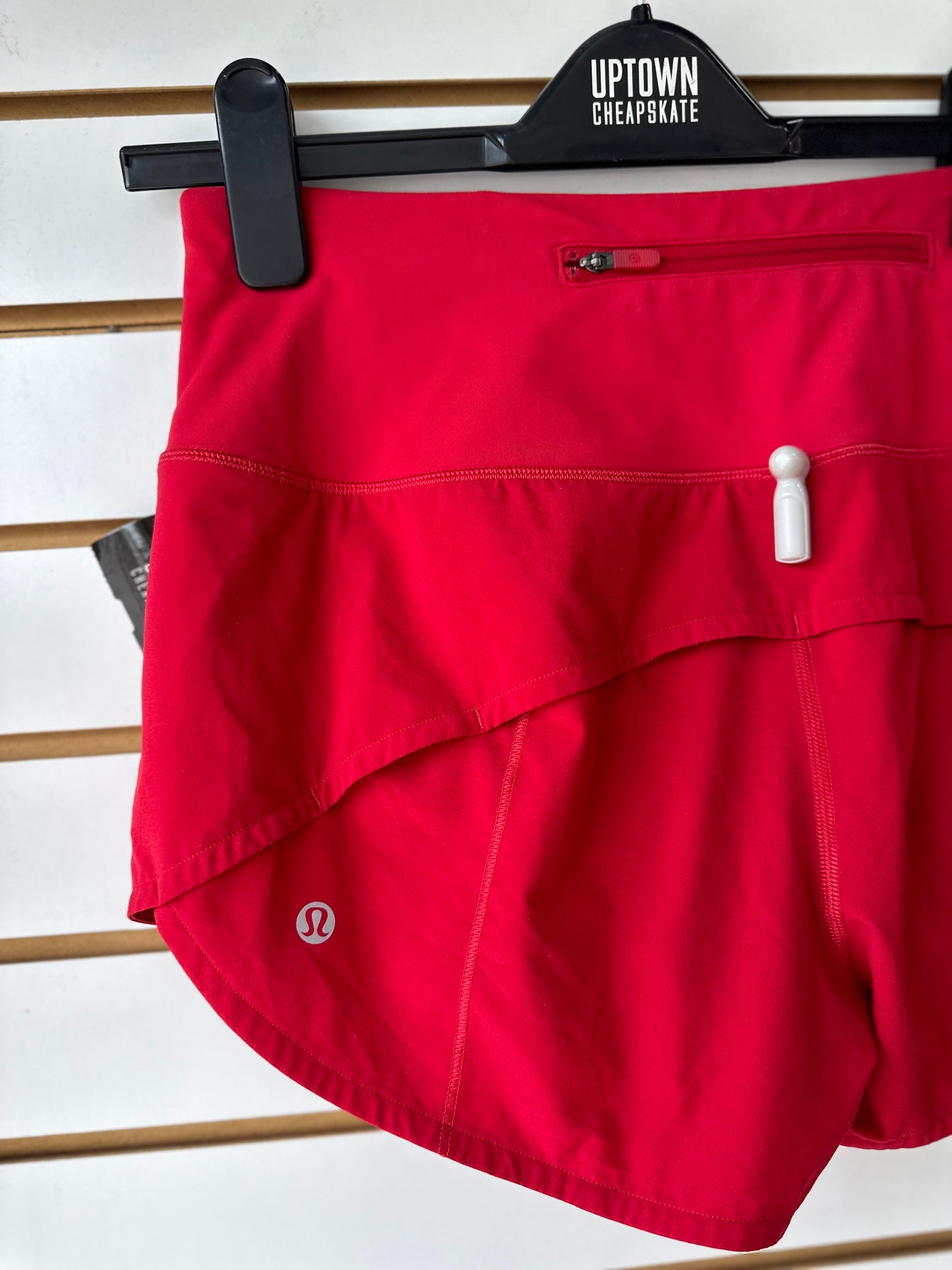 Lululemon red speed up shorts size 4