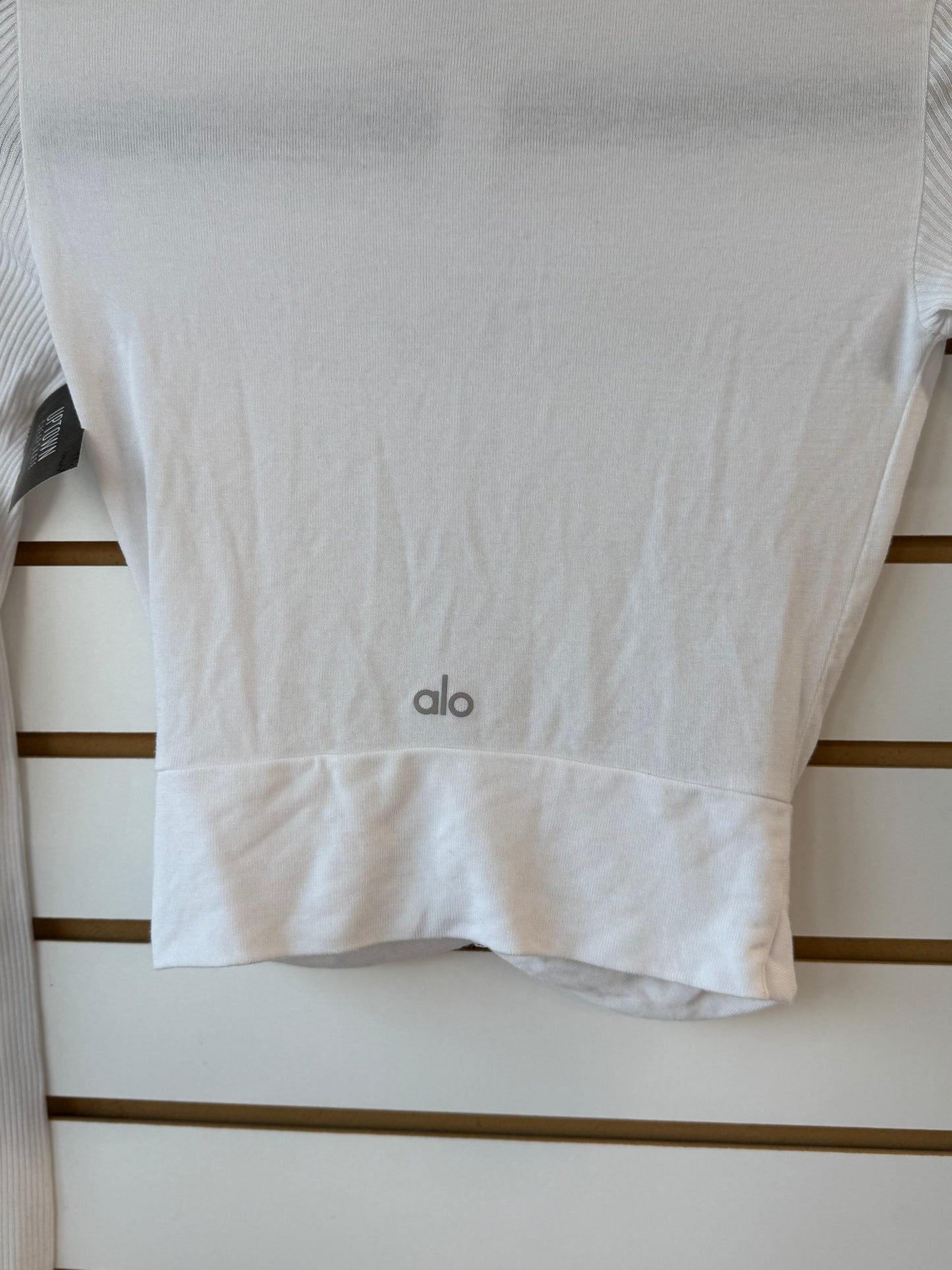ALO Yoga white long sleeve shirt sz XS