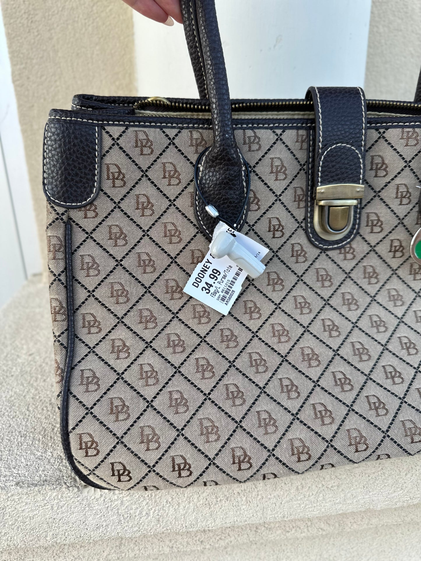 Dooney & Bourke large shoulder bag (no long strap)