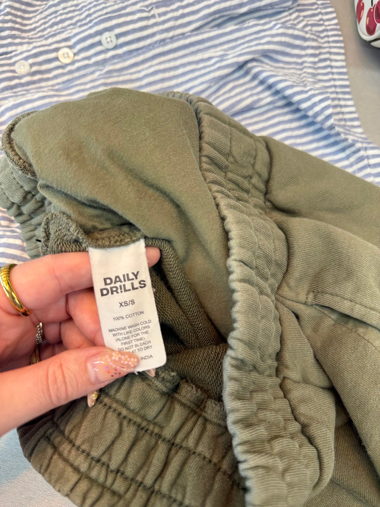 Daily Drills green sweatshorts size XS/S