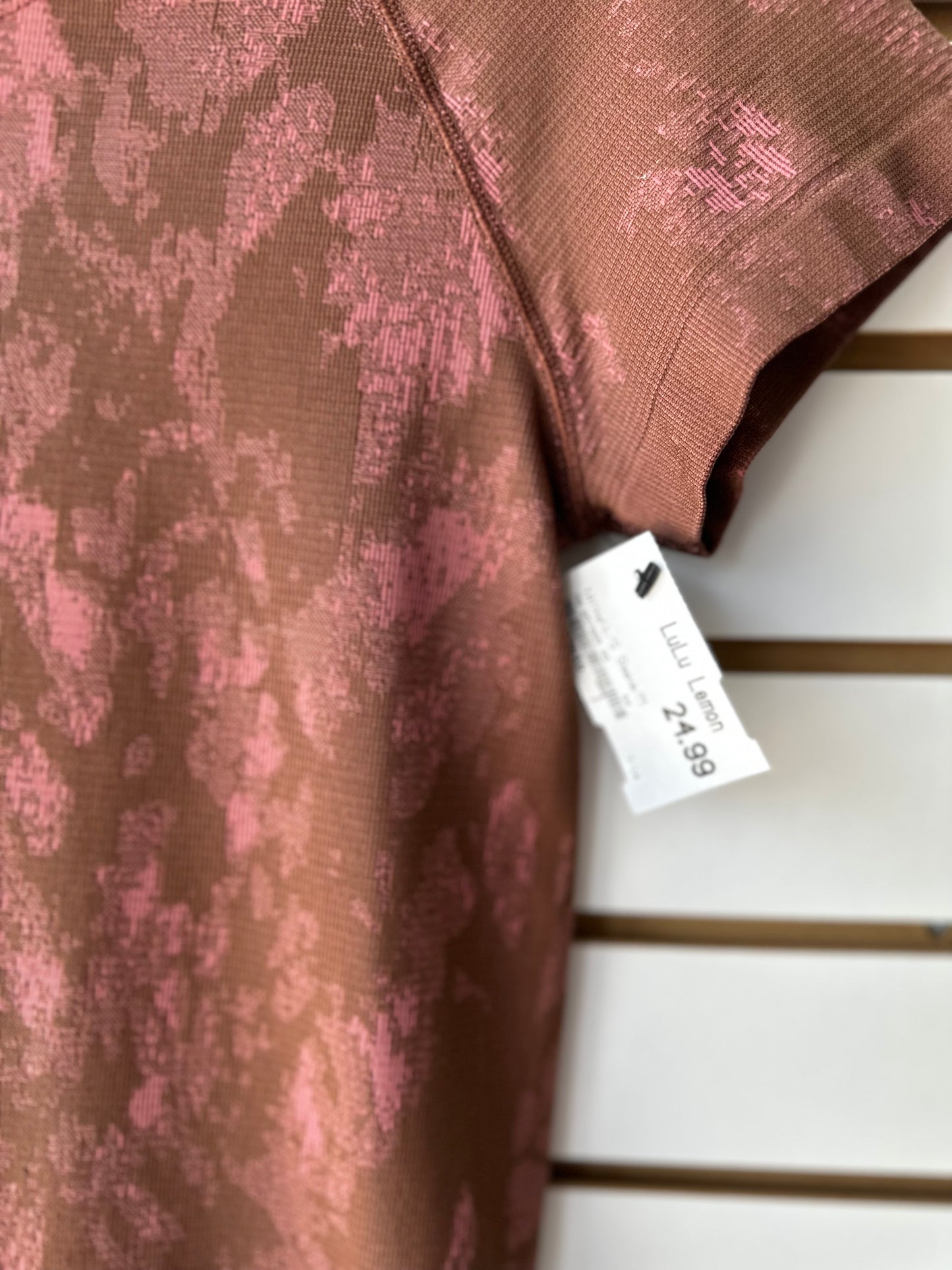 Lululemon swiftly tech tee size 6 shadow bloom roasted