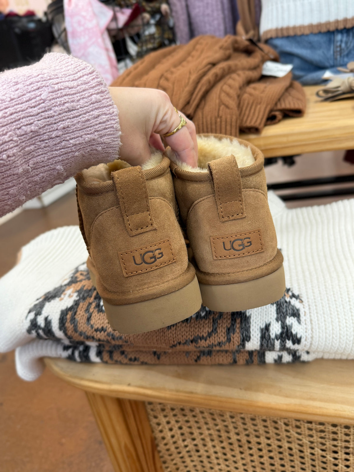 UGG like-new classic ultra mini boots size women’s 9