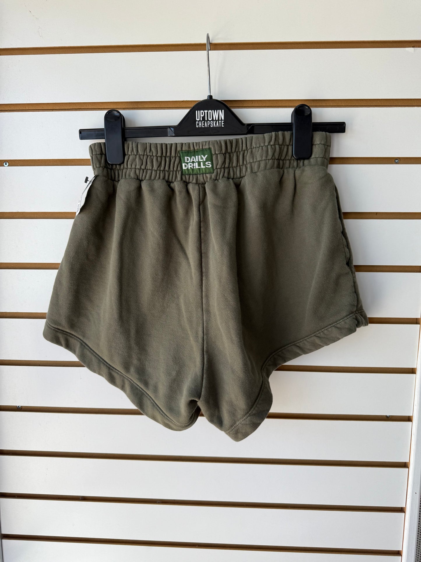 Daily Drills green sweatshorts size XS/S