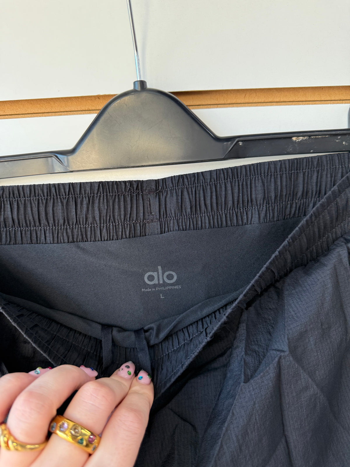 ALO Yoga black shorts size large