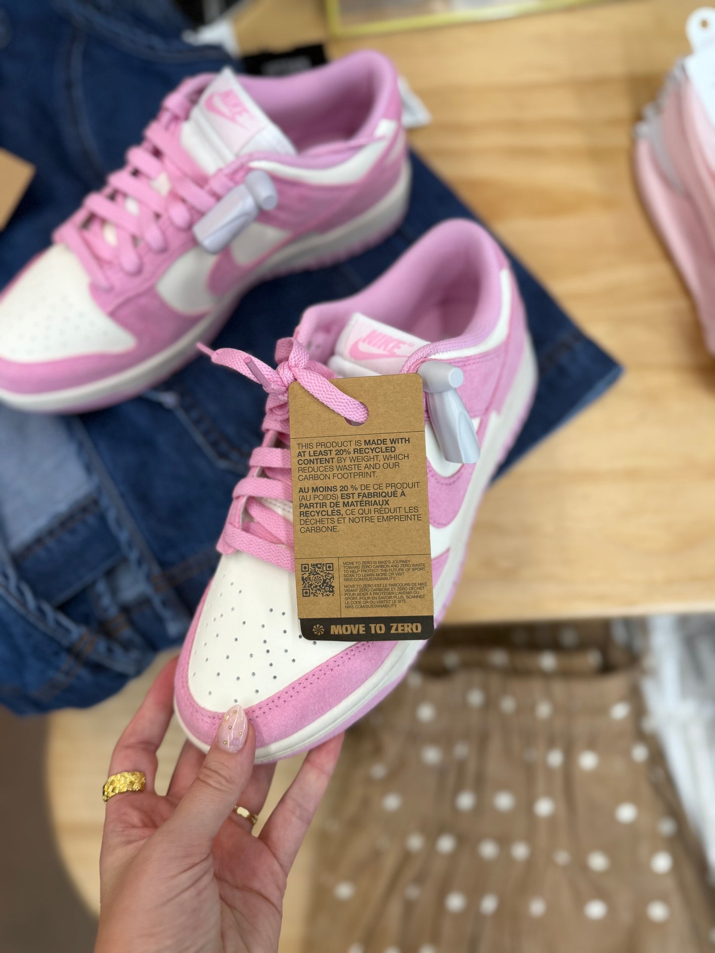 NWT Nike pink sail/rise dunk low size 8.5 women’s
