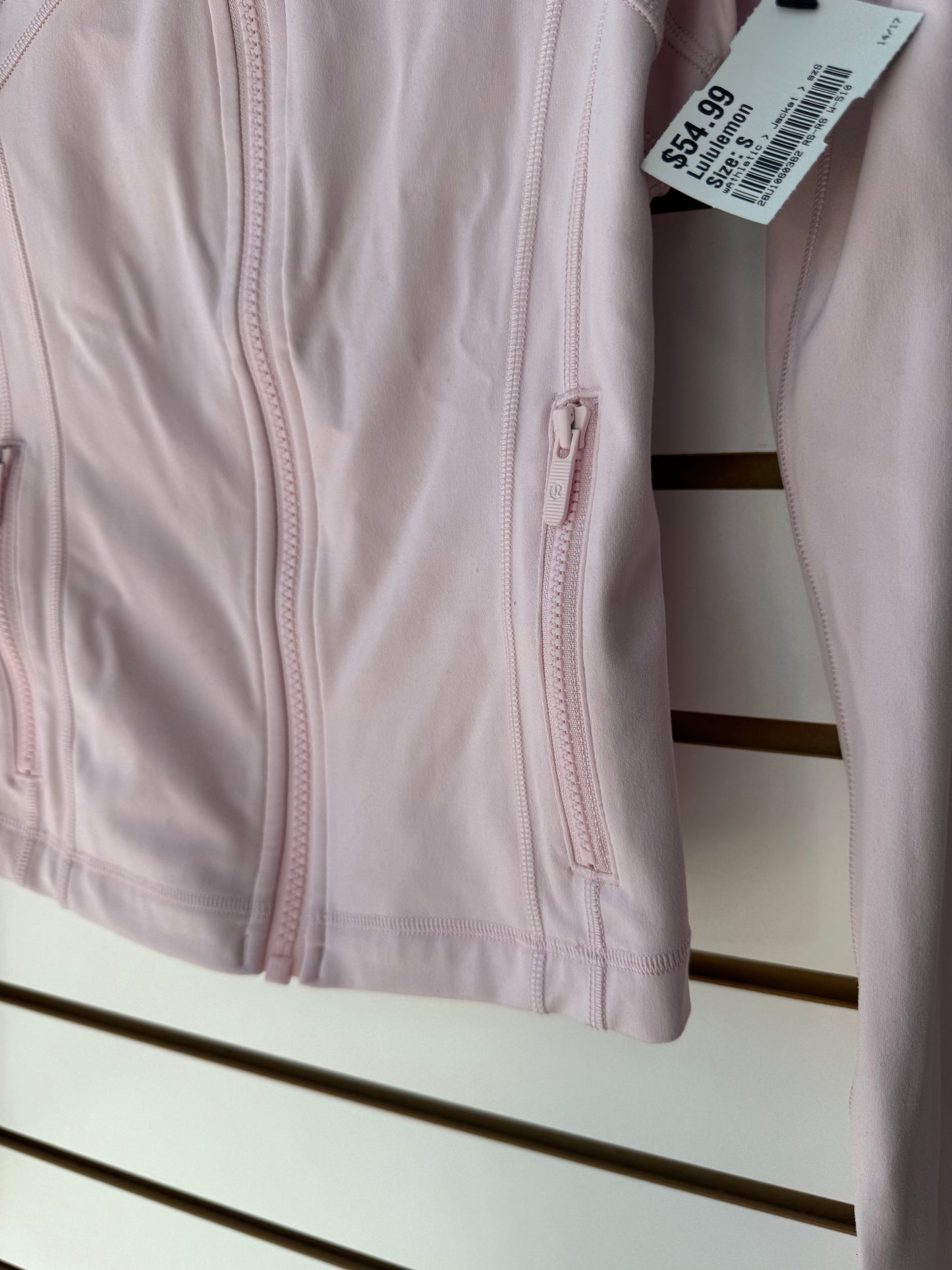 Lululemon strawberry milkshake define cropped jacket, size 4