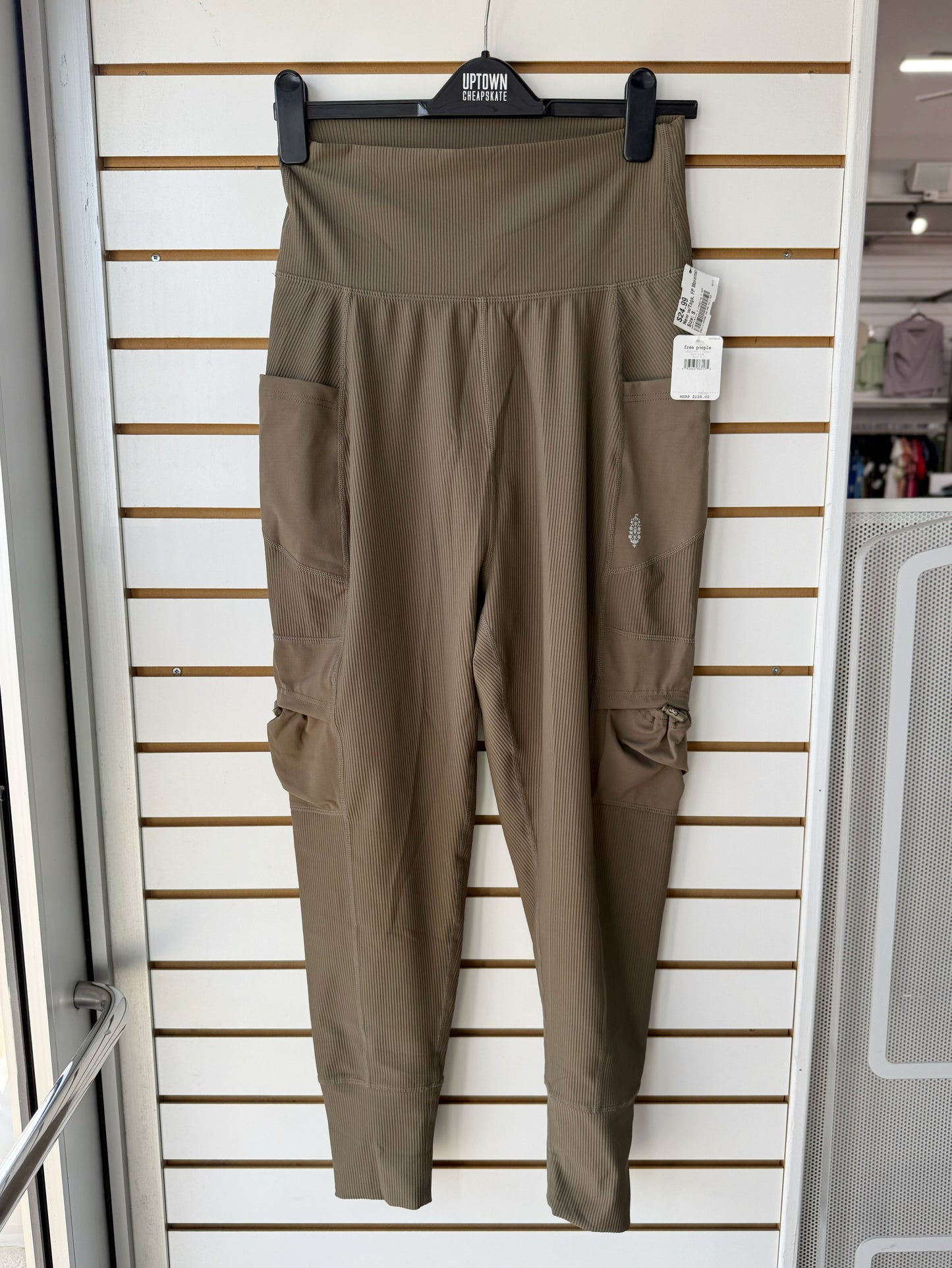 NWT FP Movement Take a hike harem cargo joggers size small