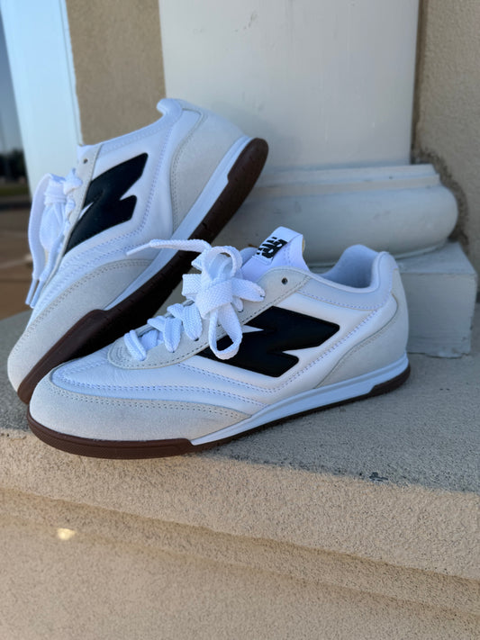 New Balance RC42 women’s 7.5, like-new