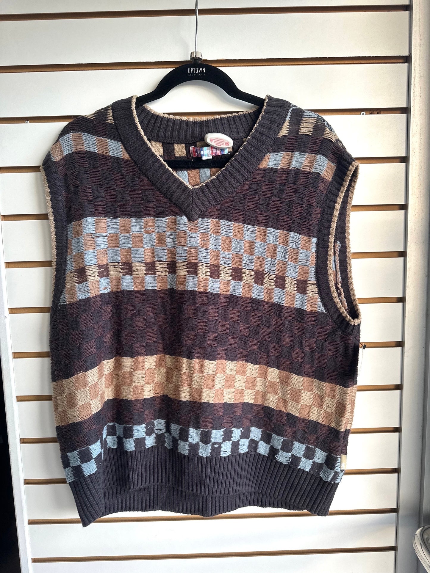 Urban Outfitters men’s sweater vest size medium