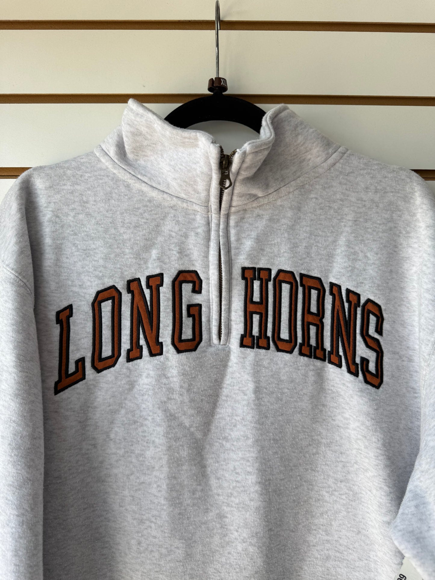 Longhorns Zoozatz gray quarter zip pullover size XL
