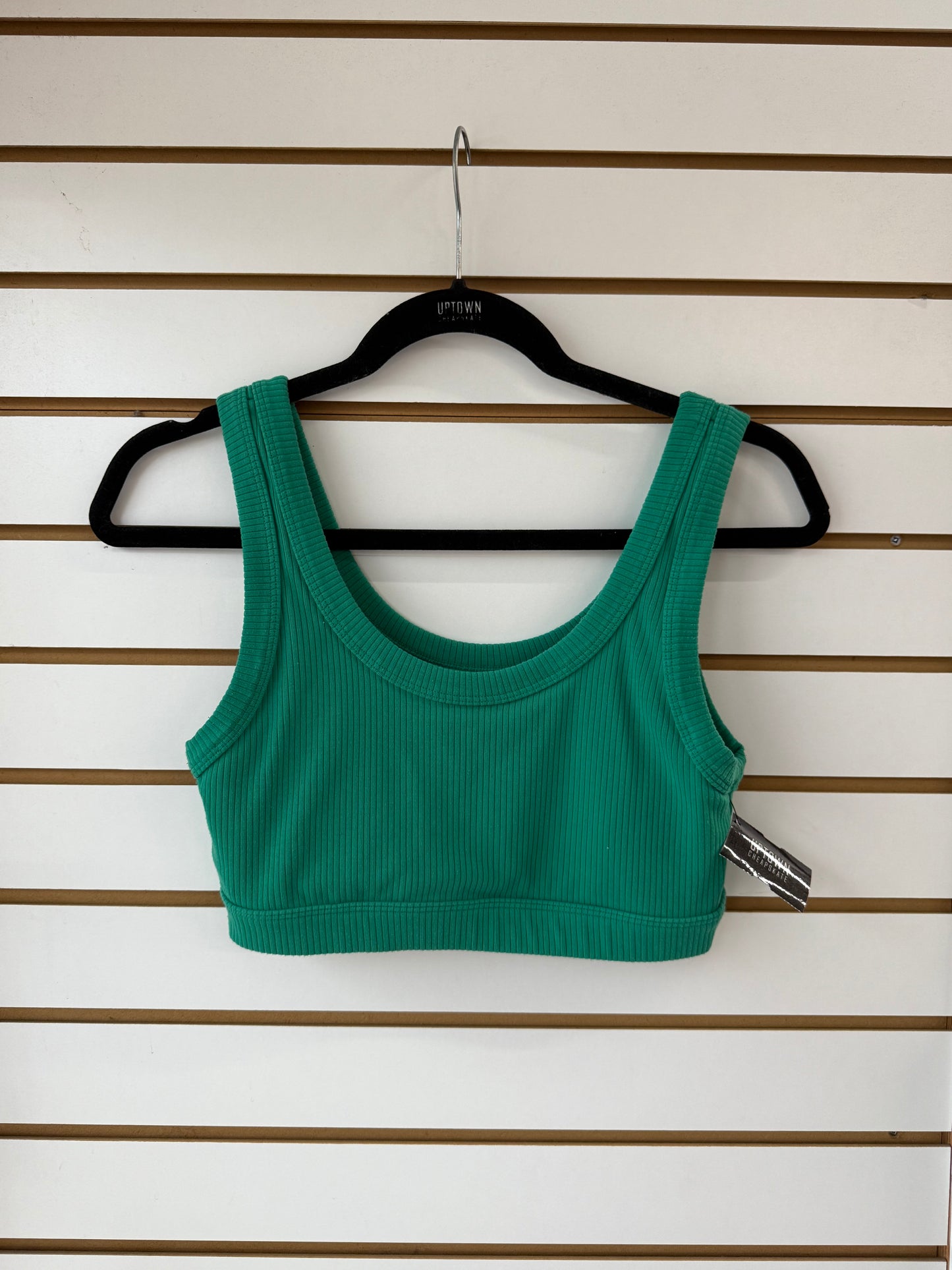 ALO Yoga green wellness ribbed sports bra size medium, light wear