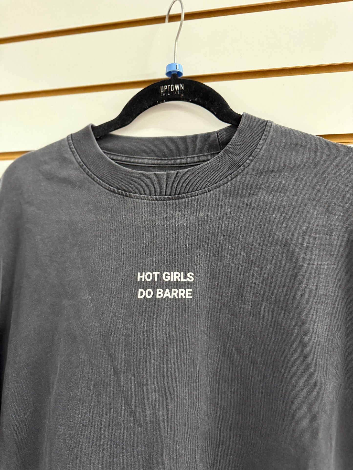 Pila Barre Hot Girls Do Barre washed black oversized tee sz Large