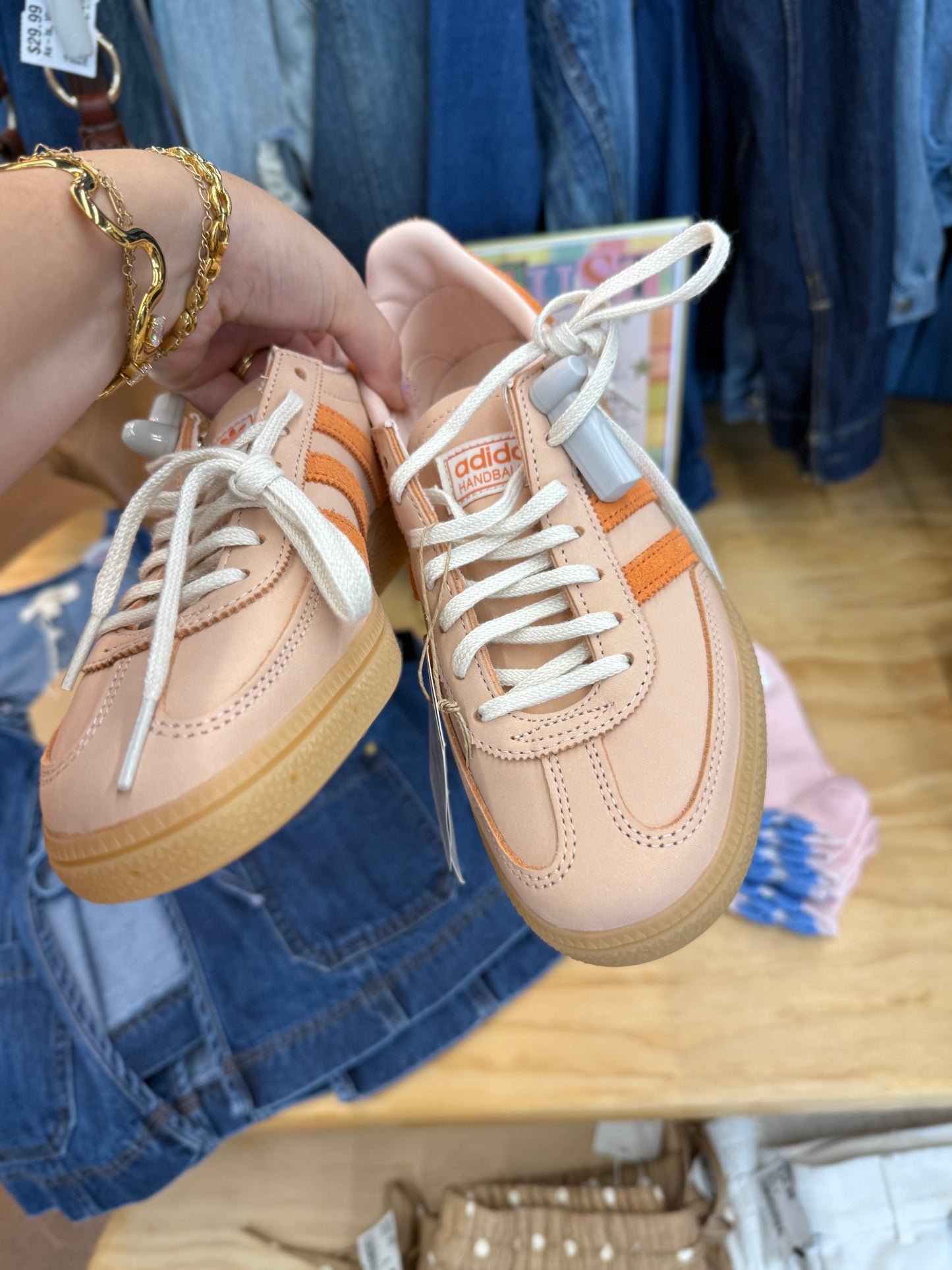 NWT Adidas Handball Spezial Sneaker in Blush Pink, Dusky Orange & Off White size 9 women’s