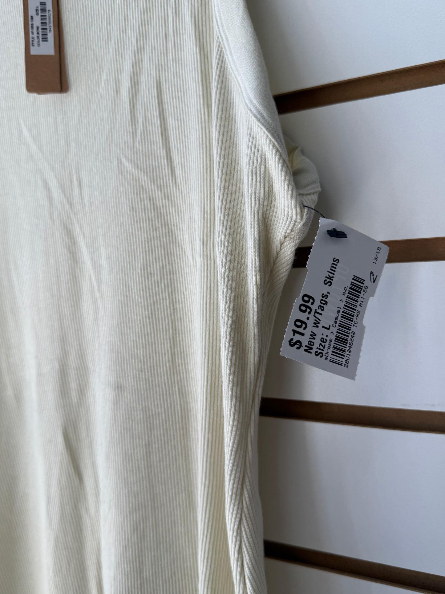 NWT SKIMS ribbed fitted dress in color bone size large