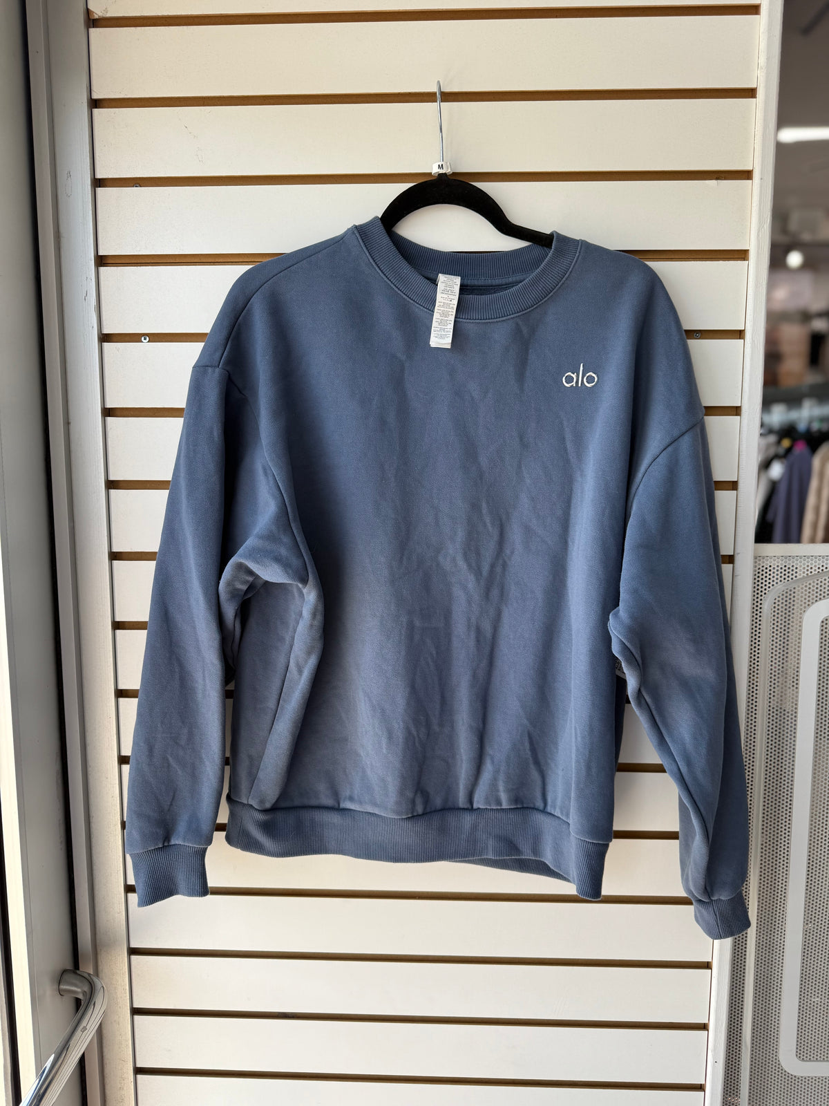 ALO Yoga blue pullover size medium