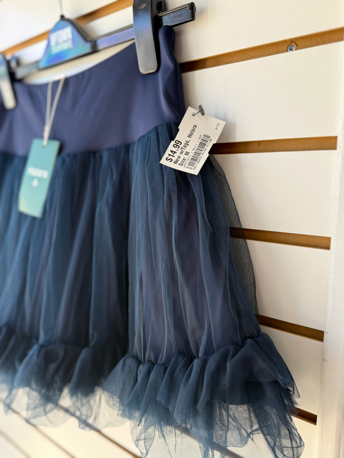 NWT Halara navy tulle skirt w/ shorts size medium