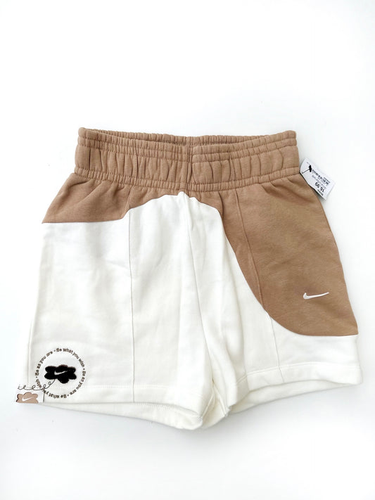 Nike Color Clash shorts (XS)