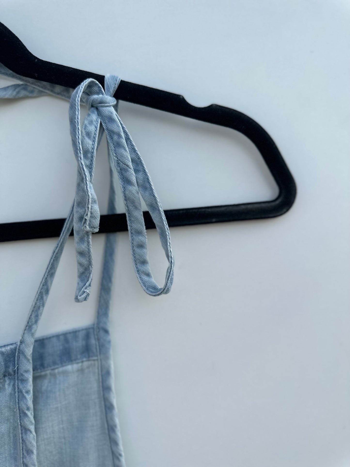Aerie blue tie shoulder shortall sz Medium