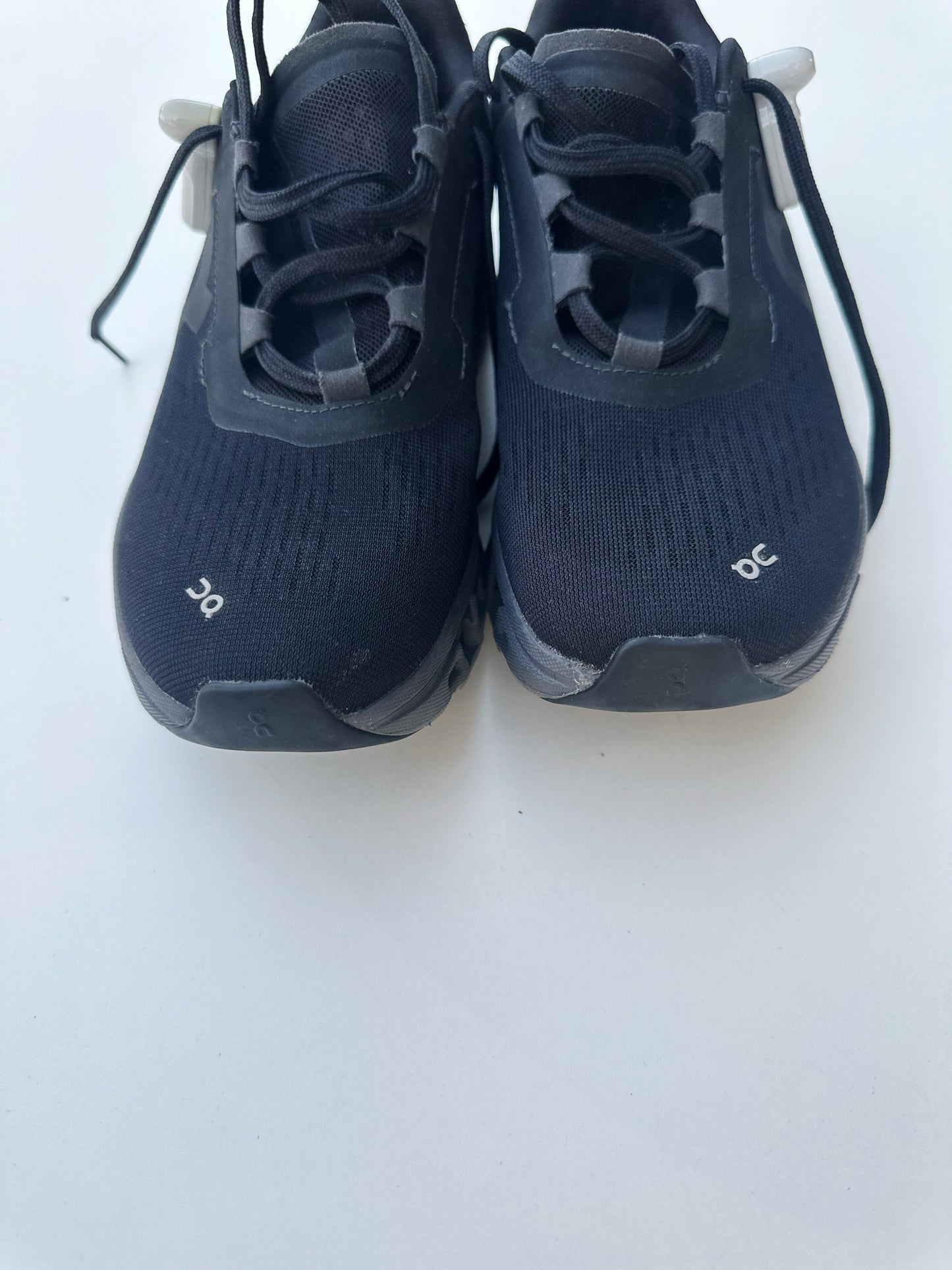 On Cloudmonster black running shoes size 7