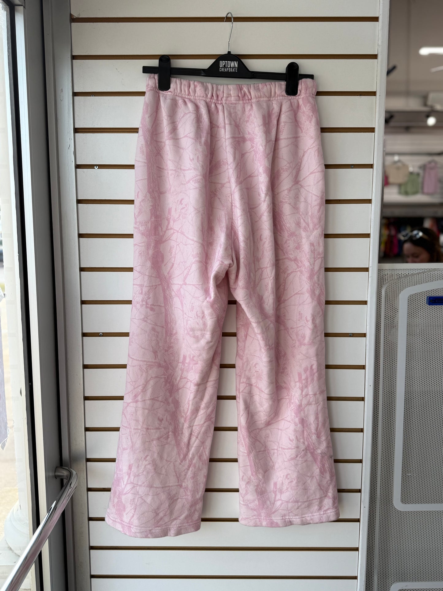 Dairy Boy pink bubblegum camo straight leg sweatpants sz small