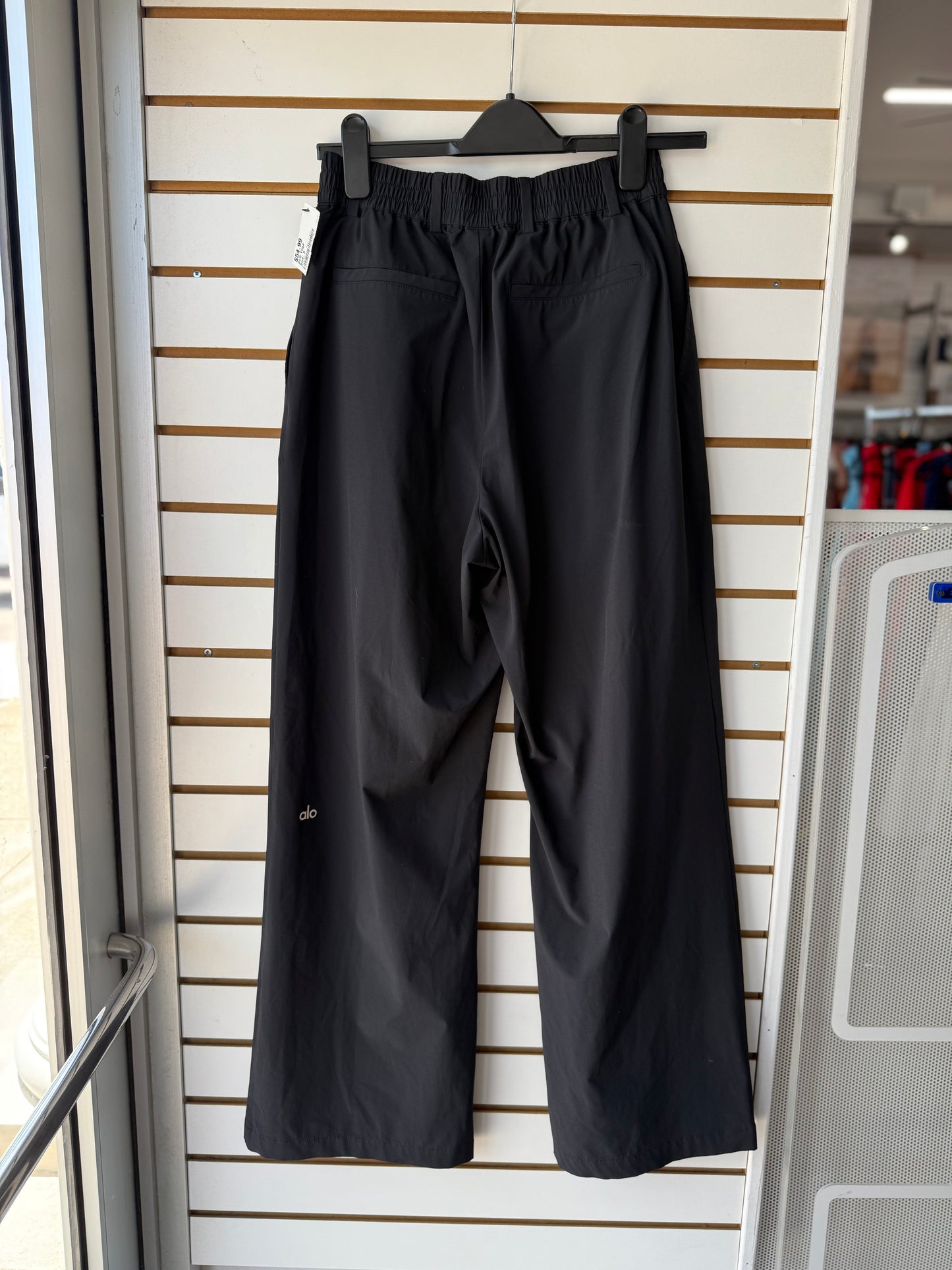 ALO Yoga black pursuit trousers size small
