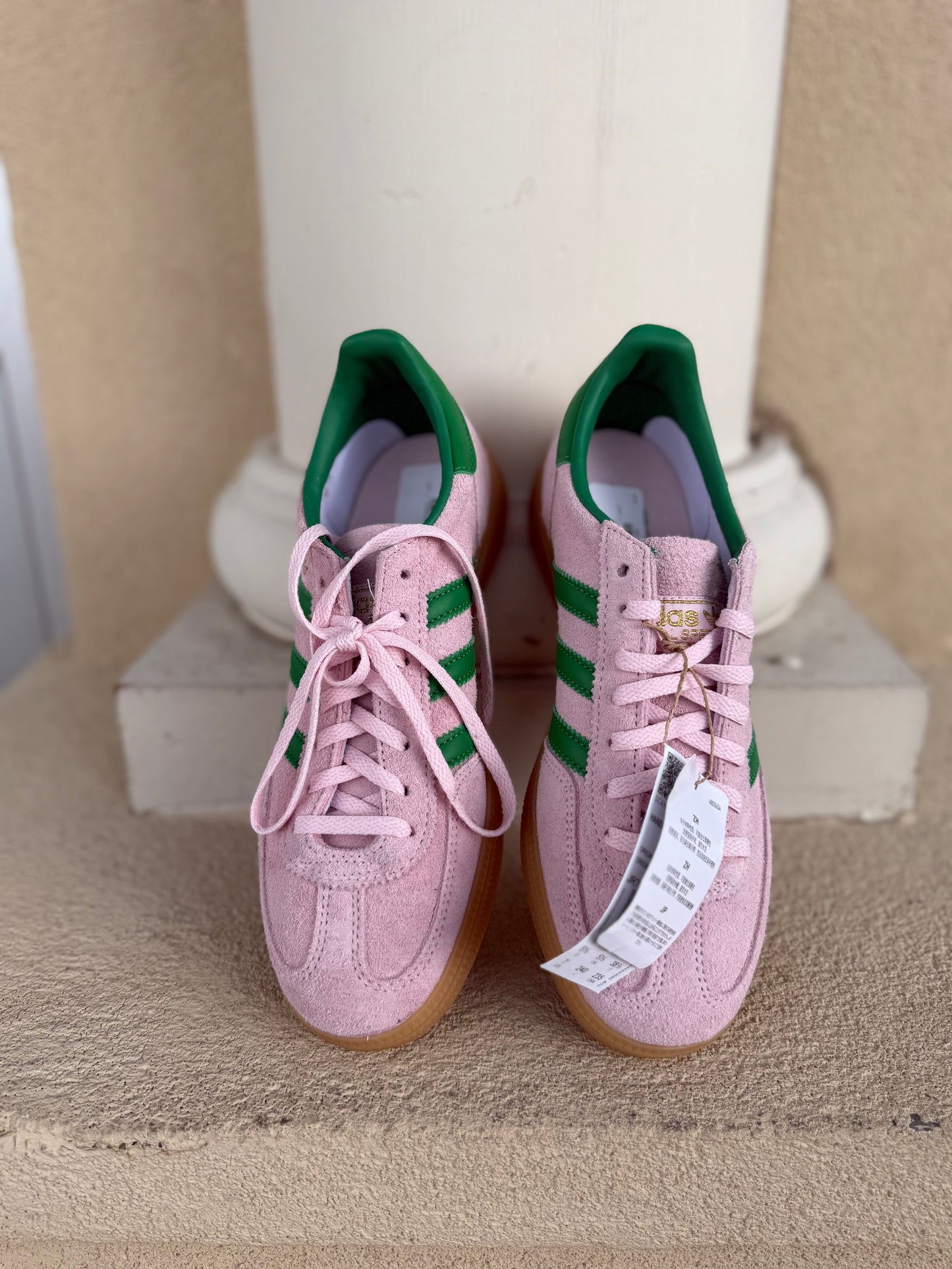 NWT adidas Originals Handball Spezial sneakers in pink and green womens 7