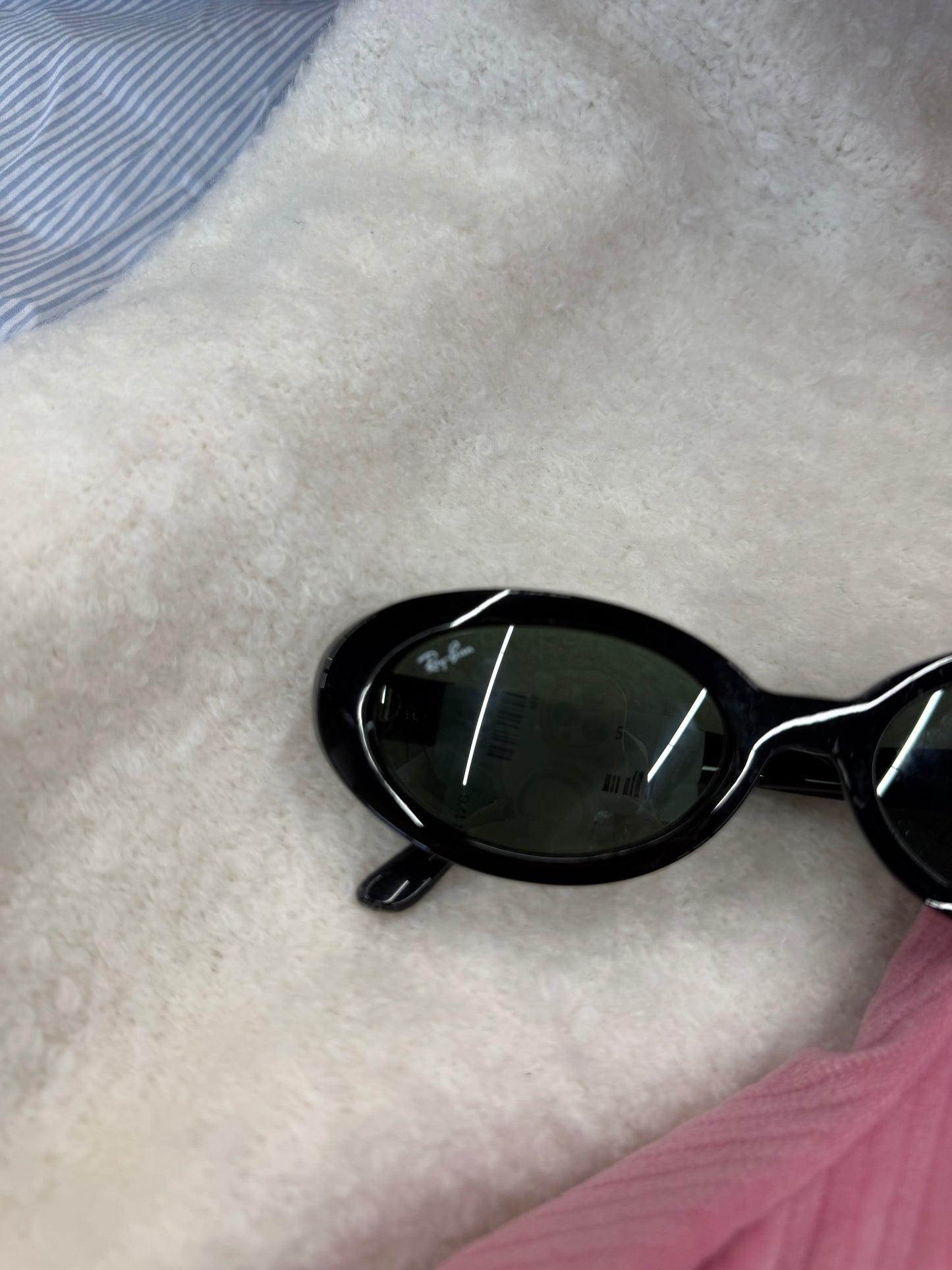Ray-ban black oval sunglasses