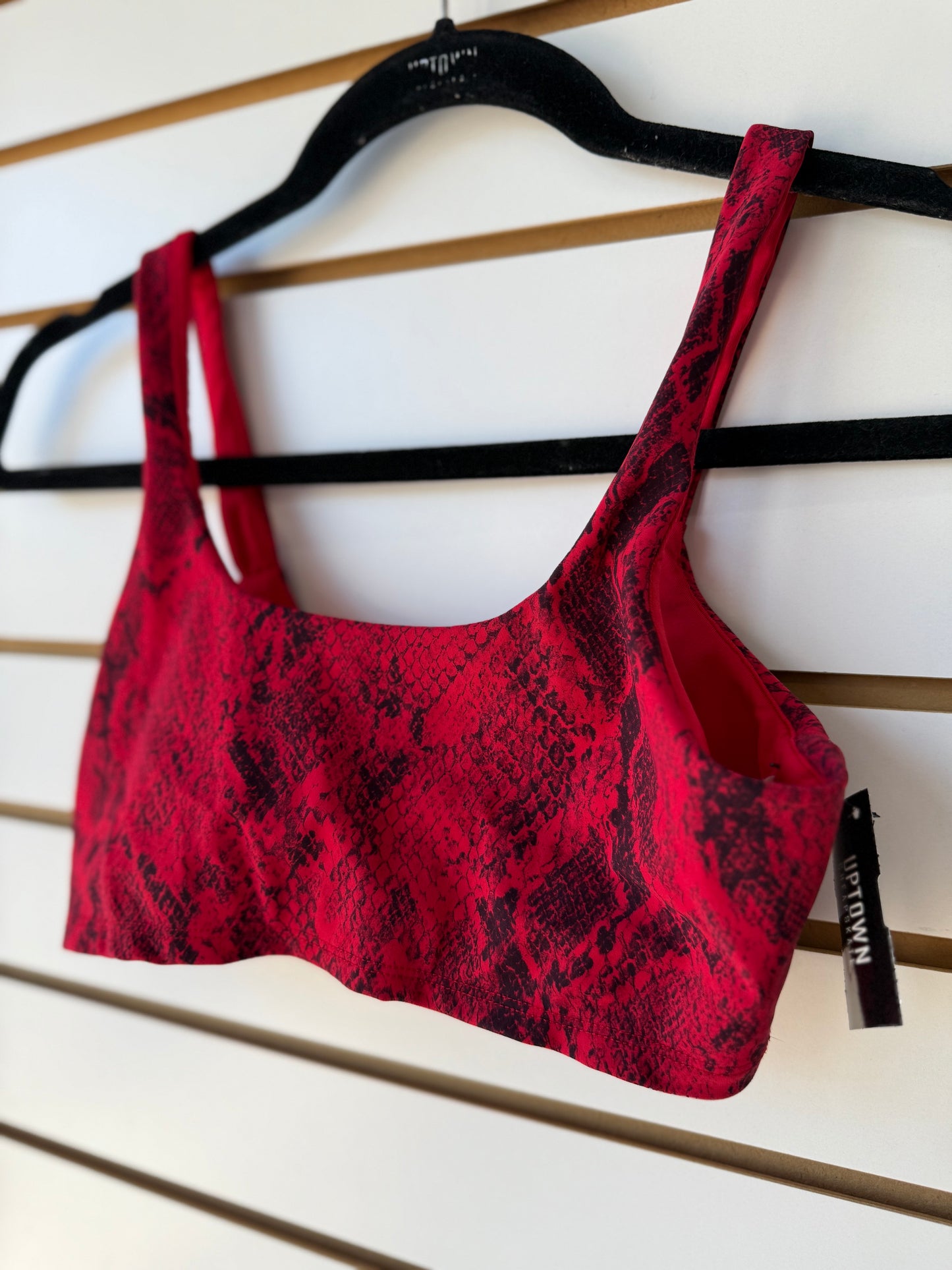 ALO Yoga red snake print sports bra size XS