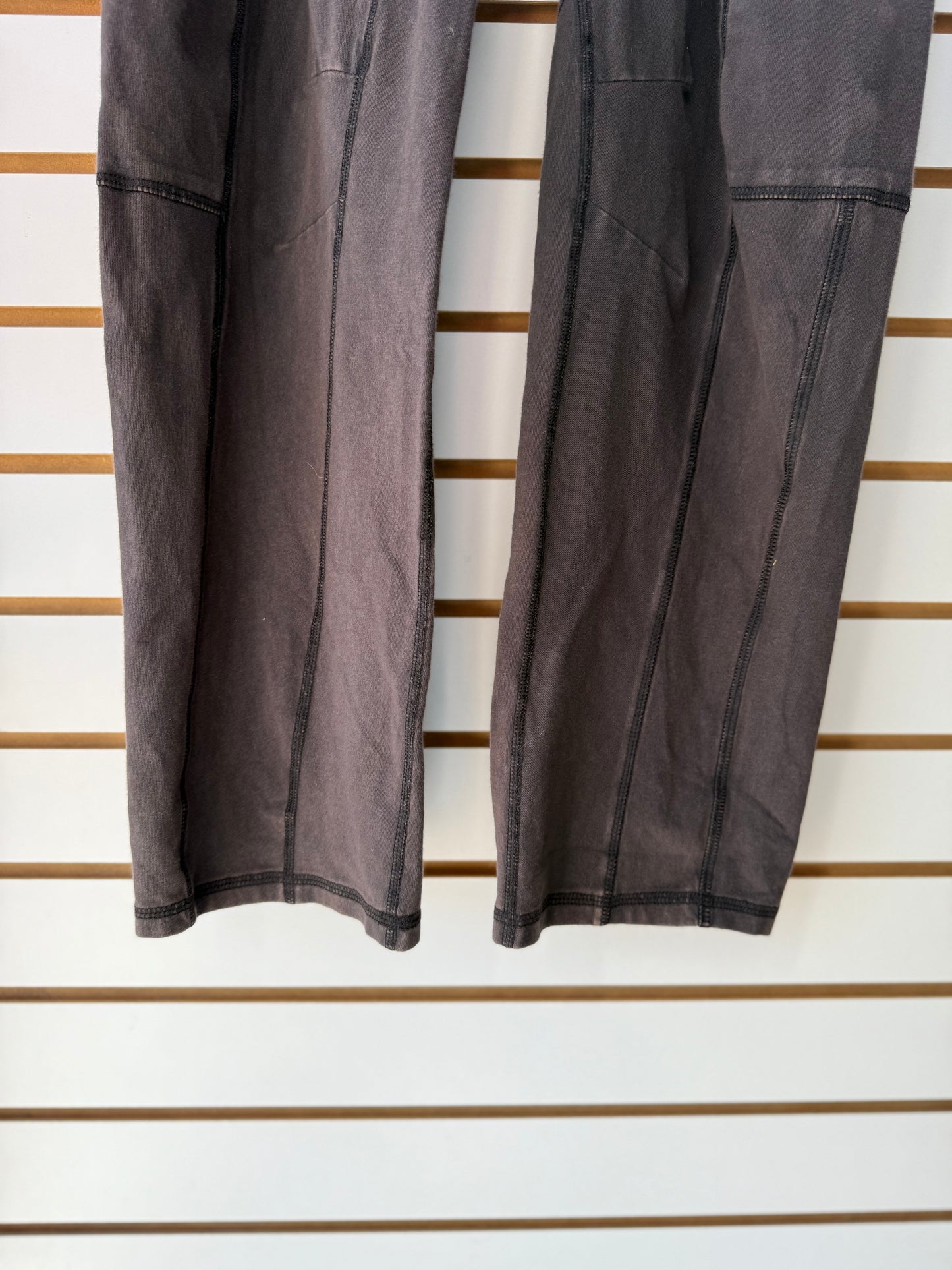 NWT Free People Movement hot shot pants size XS