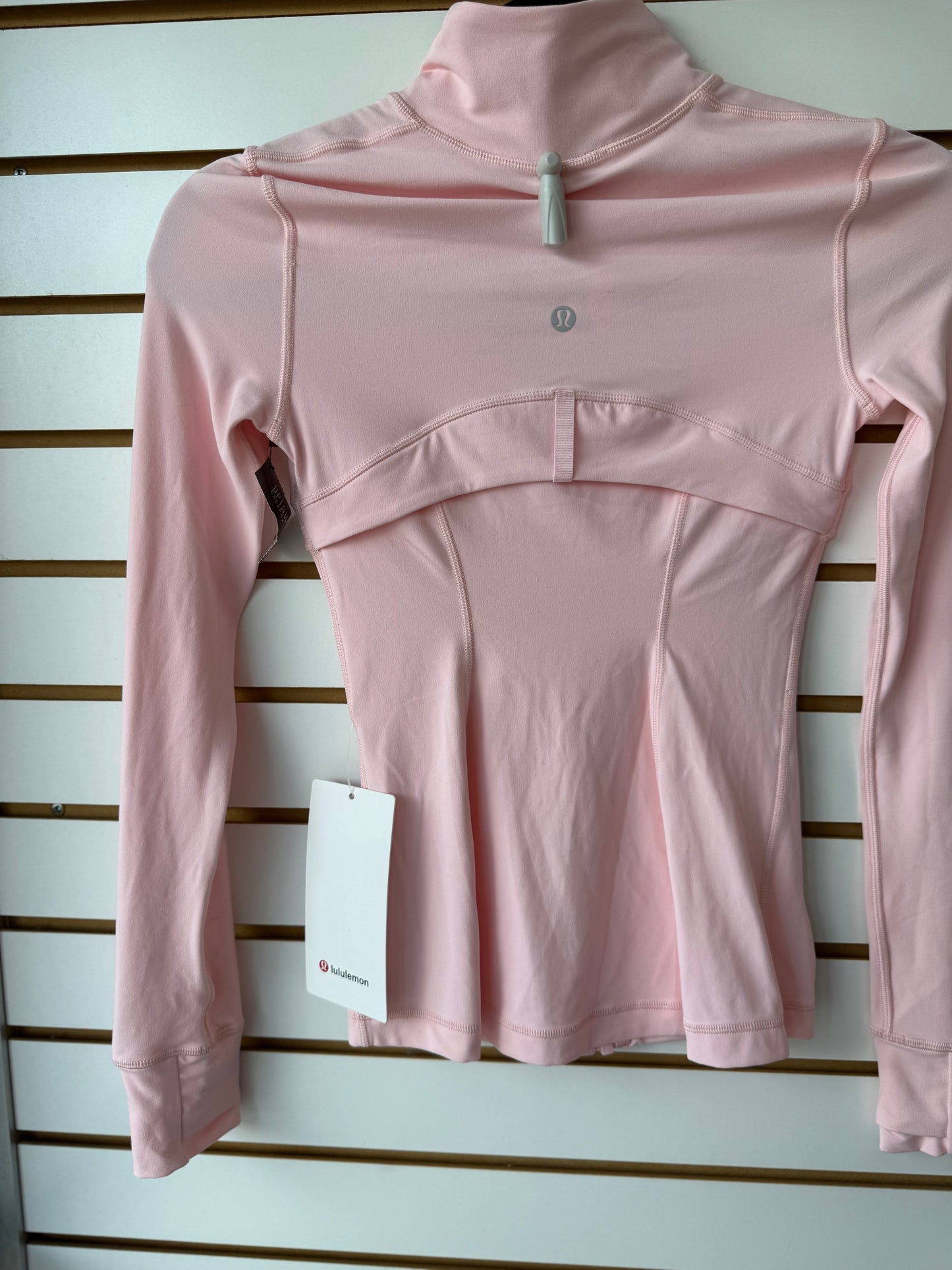 NWT Lululemon define jacket strawberry milkshake size 0