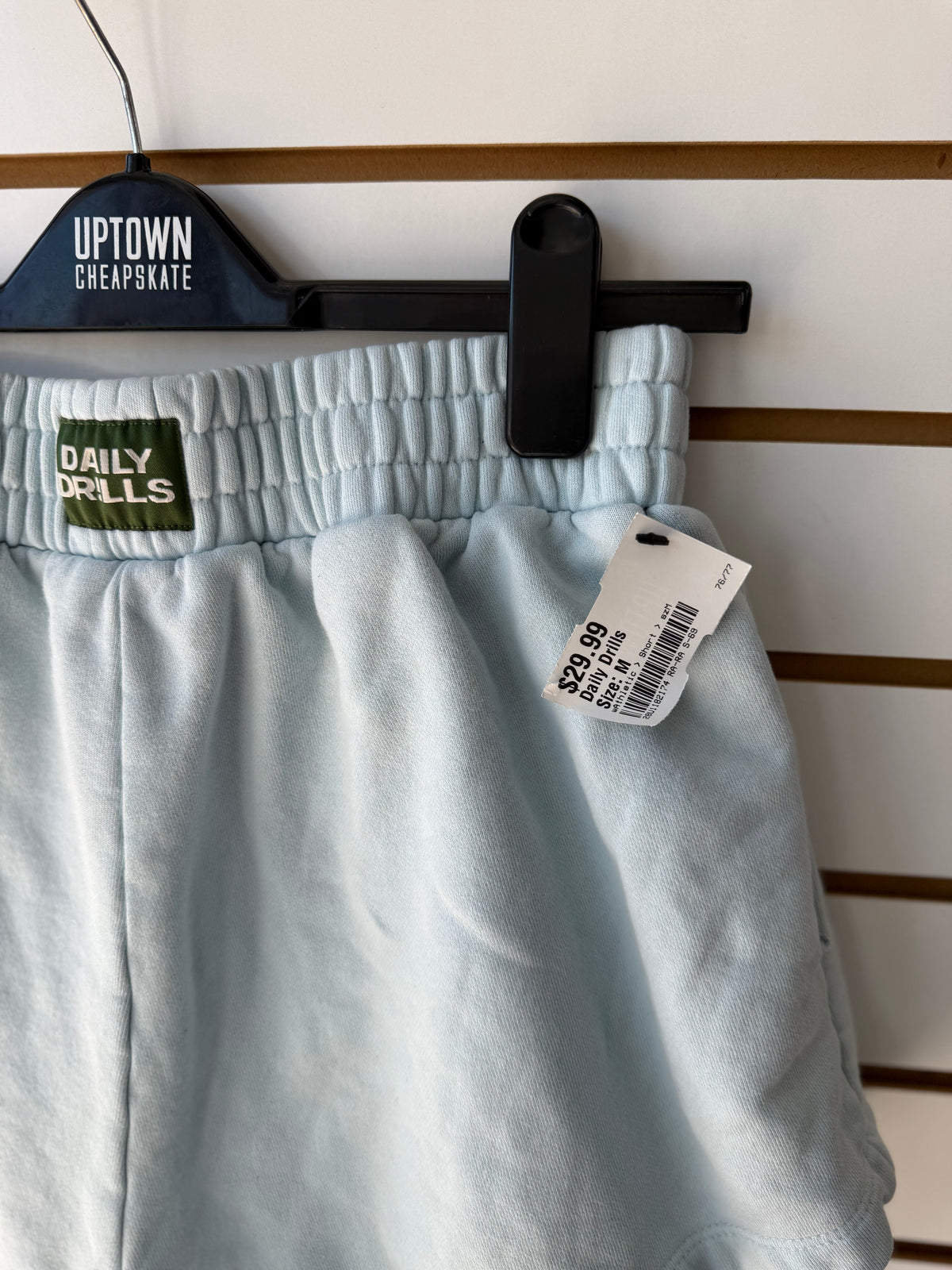 Daily Drills sweatshorts size M/L