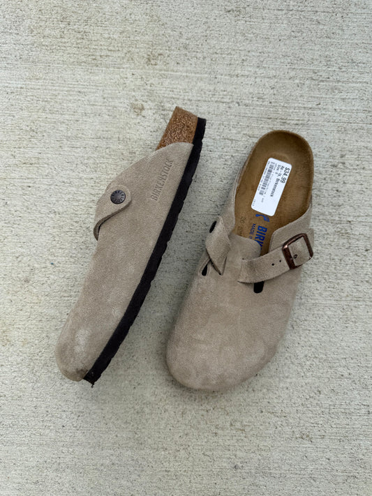 Birkenstock boston suede softbed clogs size women’s 9
