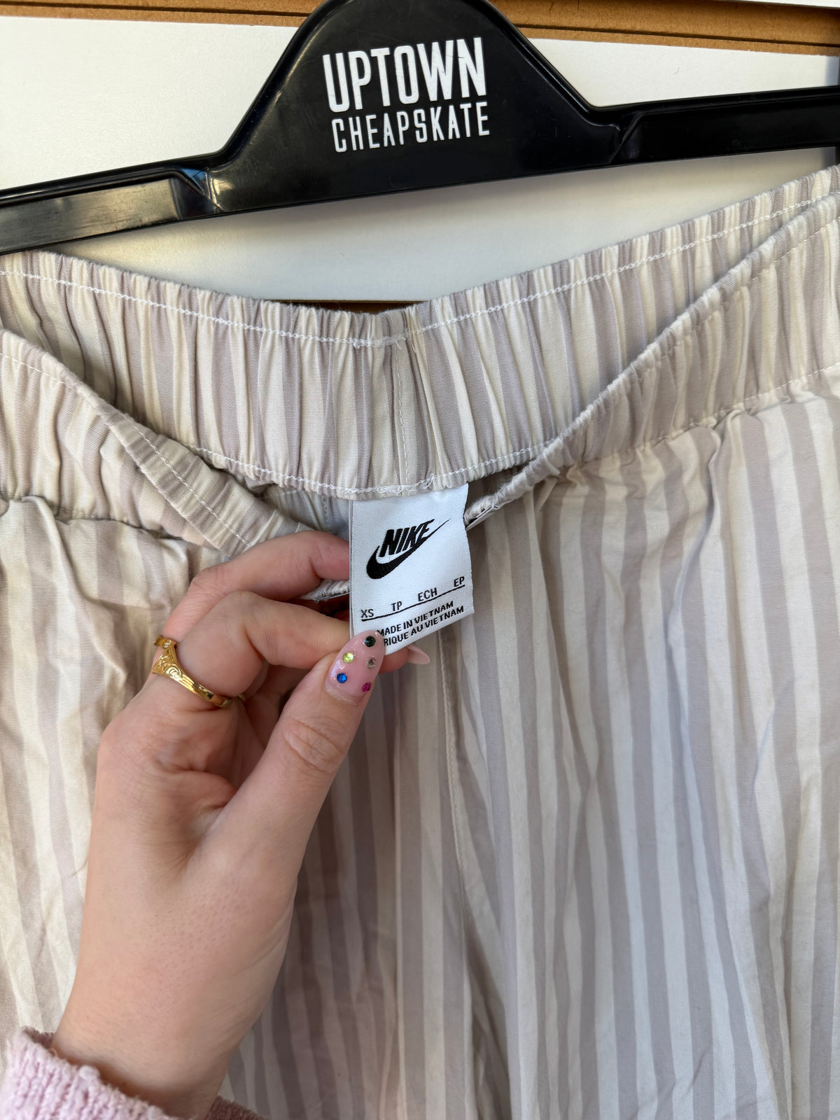 Nike gray striped poplin boxer pants sz XS