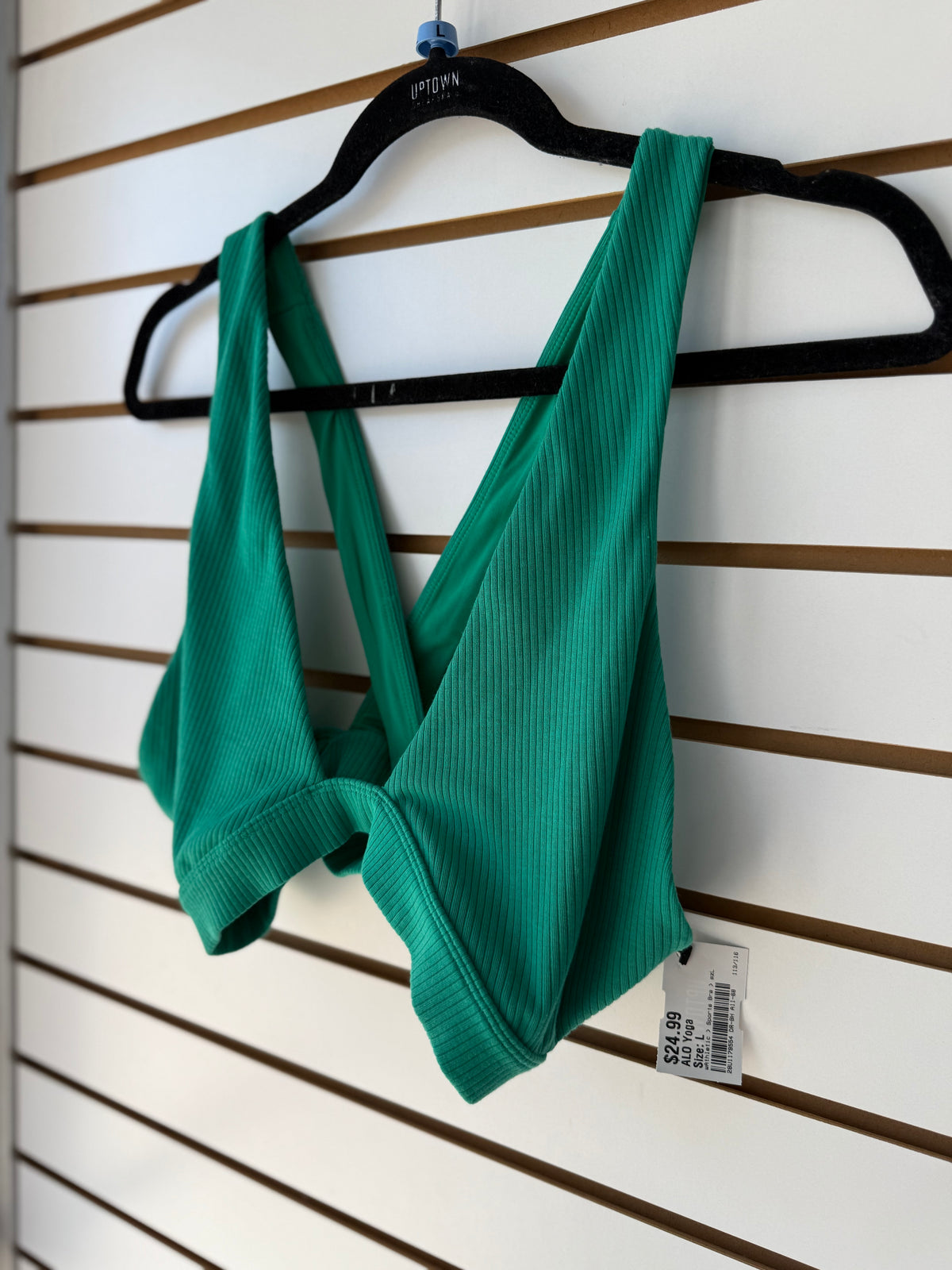 ALO Yoga green sports bra size large