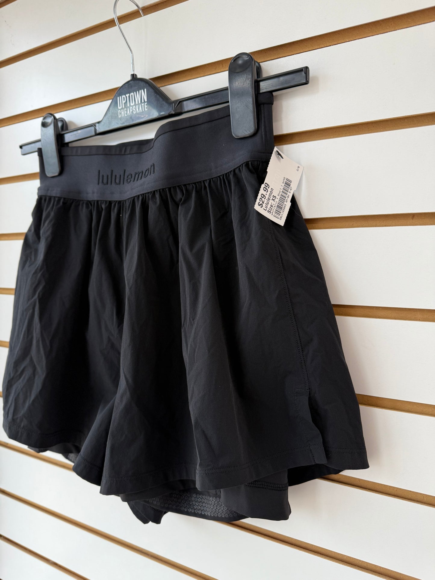 Lululemon black high rise shorts size XS