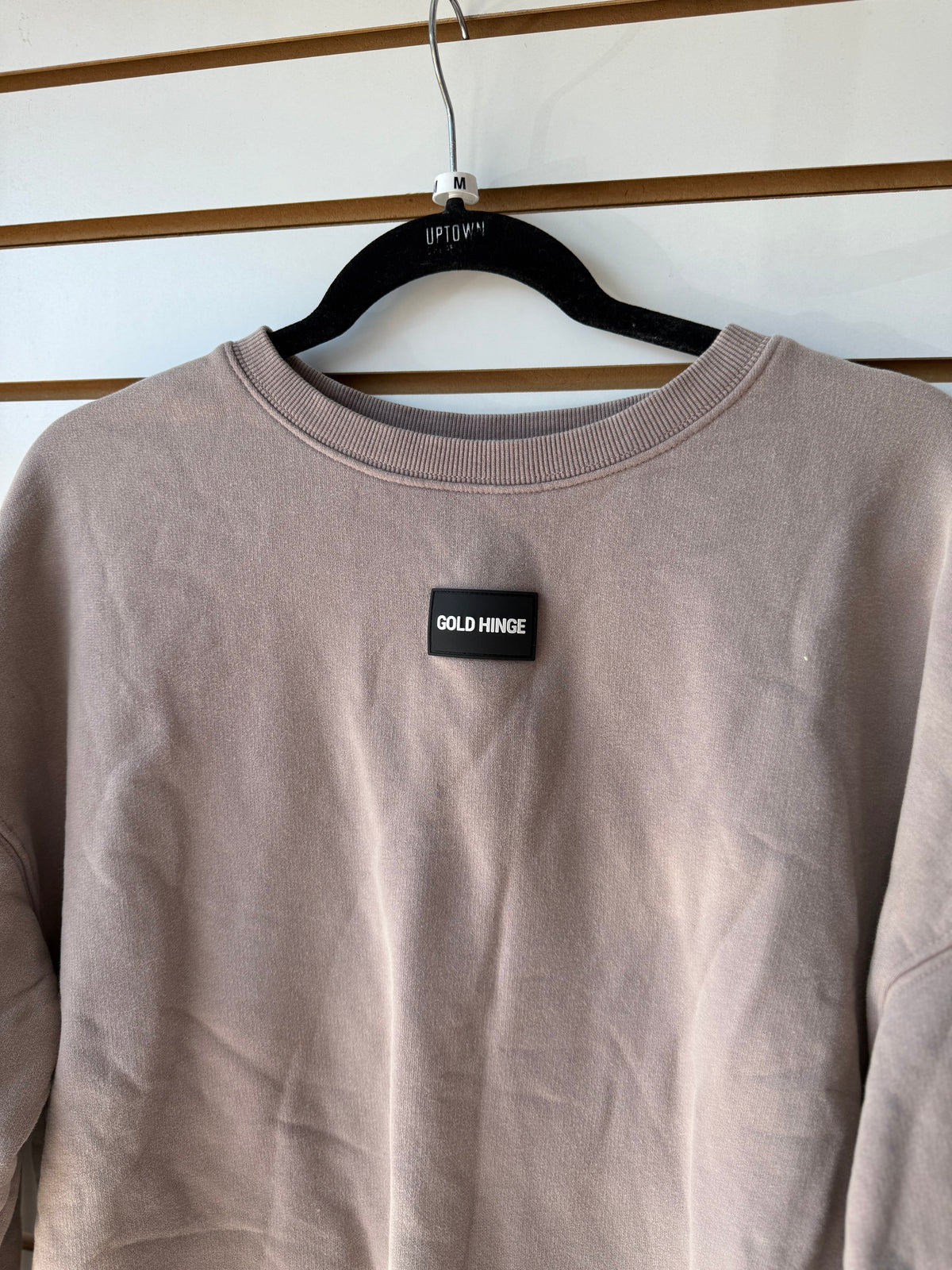 Gold Hinge pullover size medium