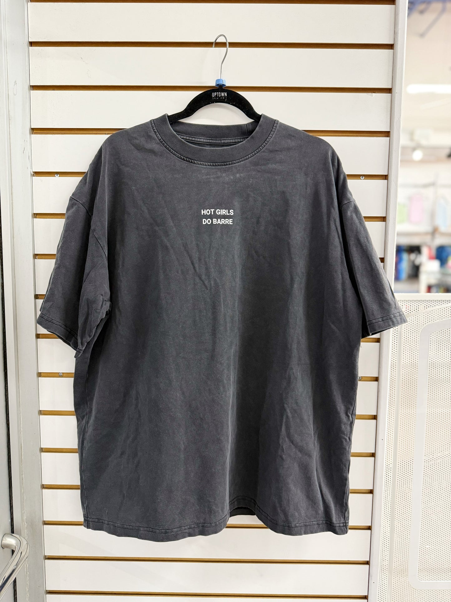 Pila Barre Hot Girls Do Barre washed black oversized tee sz Large