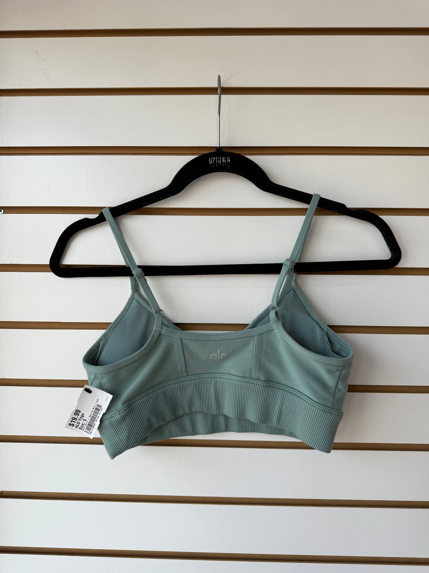 ALO Yoga sports bra size small (light wear)